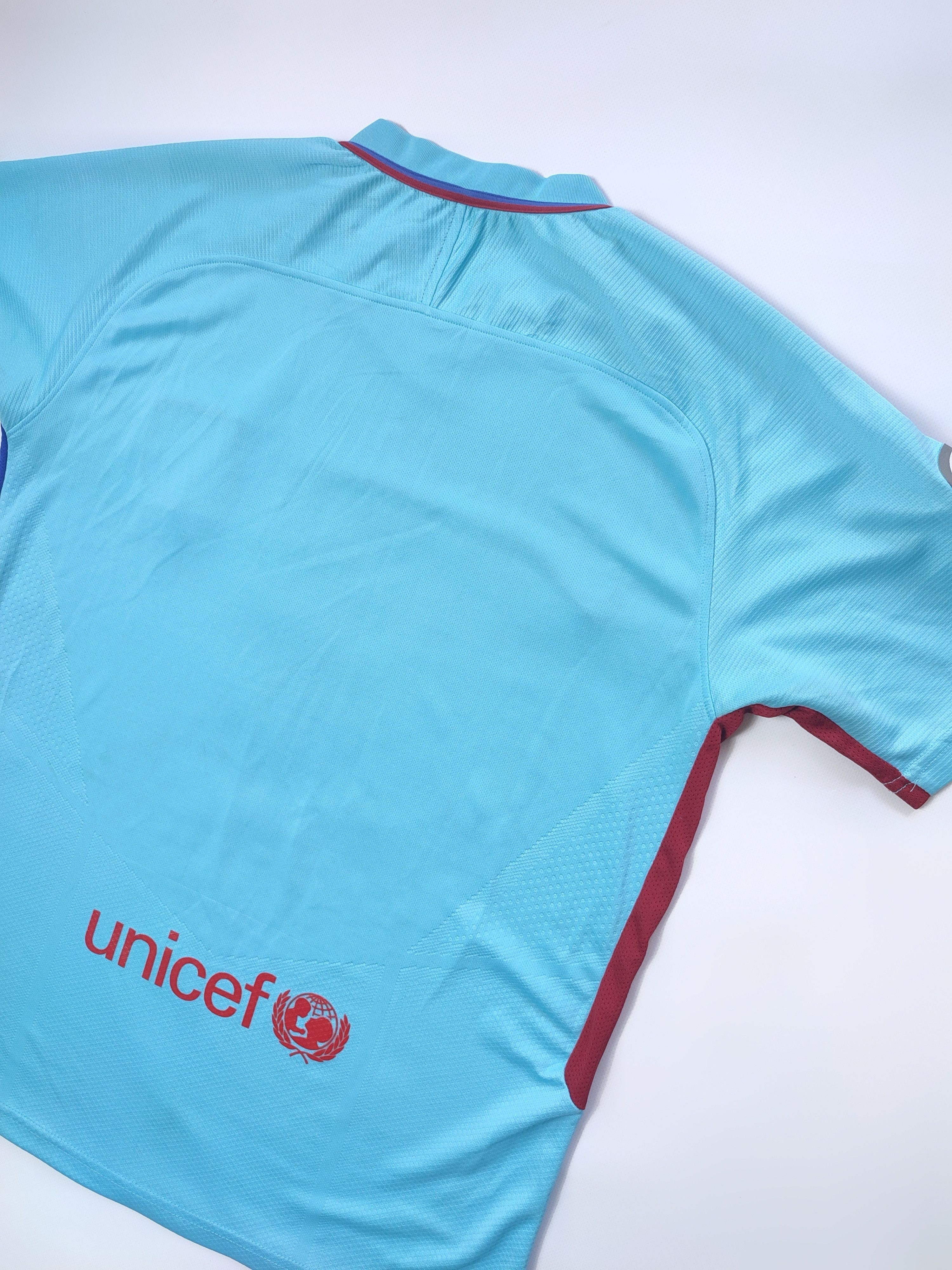 Nike Nike FC Barcelona 2010-2011 AW Jersey Light Blue UNICEF Size US L / EU 52-54 / 3 - 10 Thumbnail