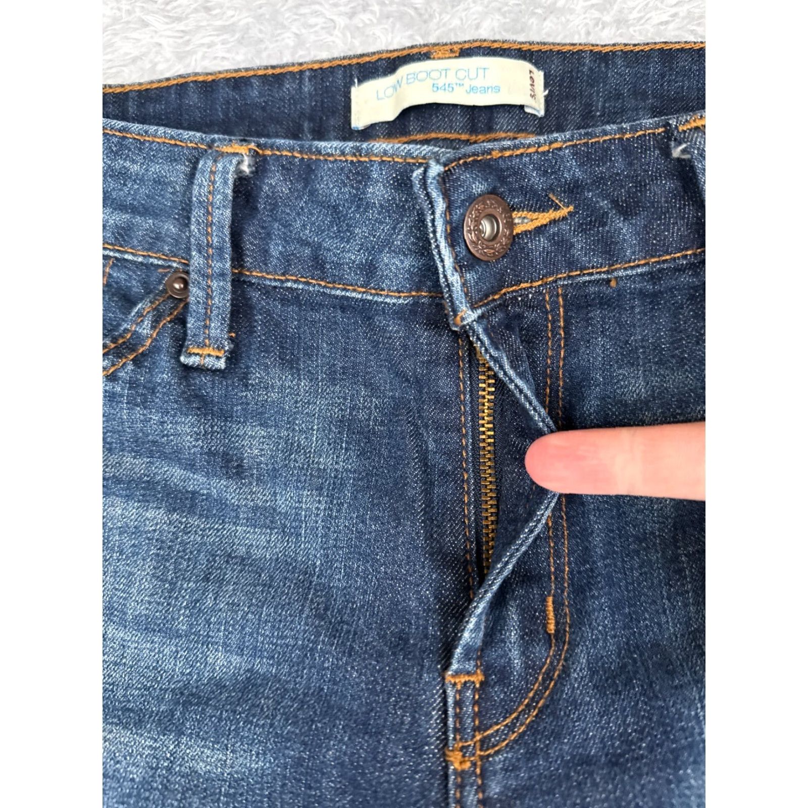 Levi's Levis Jeans Womens 12 Denim 545 Low Bootcut Cotton Blend Mid Rise Med Wash 32x29 Jeans Size 34" / US 12 / IT 48 - 5 Thumbnail
