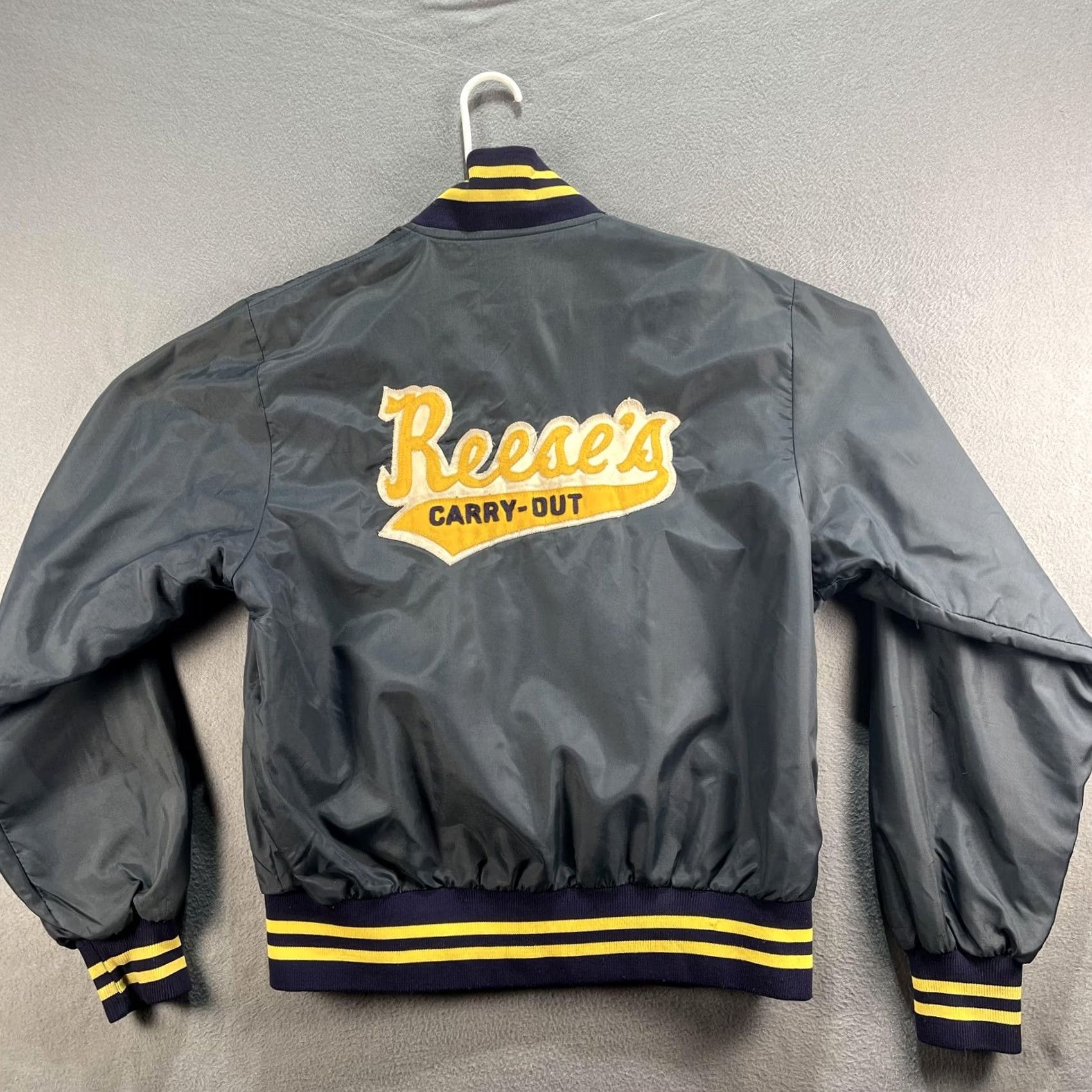 Vintage VINTAGE Reese's Carry-Out Jacket Mens Large Paul Embroidered 80s Blue Varsity Bomber Size US M / EU 48-50 / 2 - 2 Thumbnail