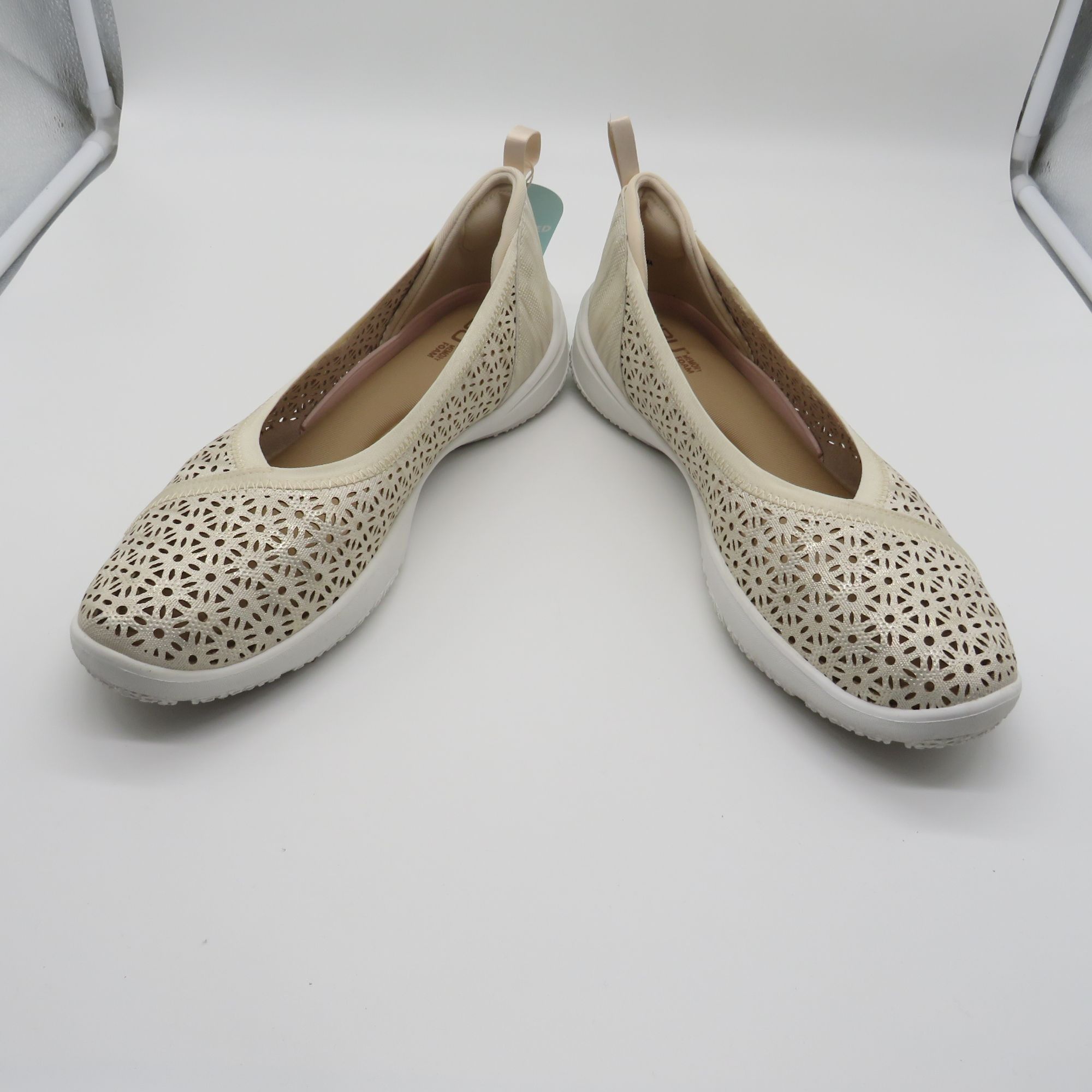 Other JBU Women's Cream Shimmer Laser-Cut Slip-On Flats Size 10 NE Size US 10 / IT 40 - 2 Thumbnail