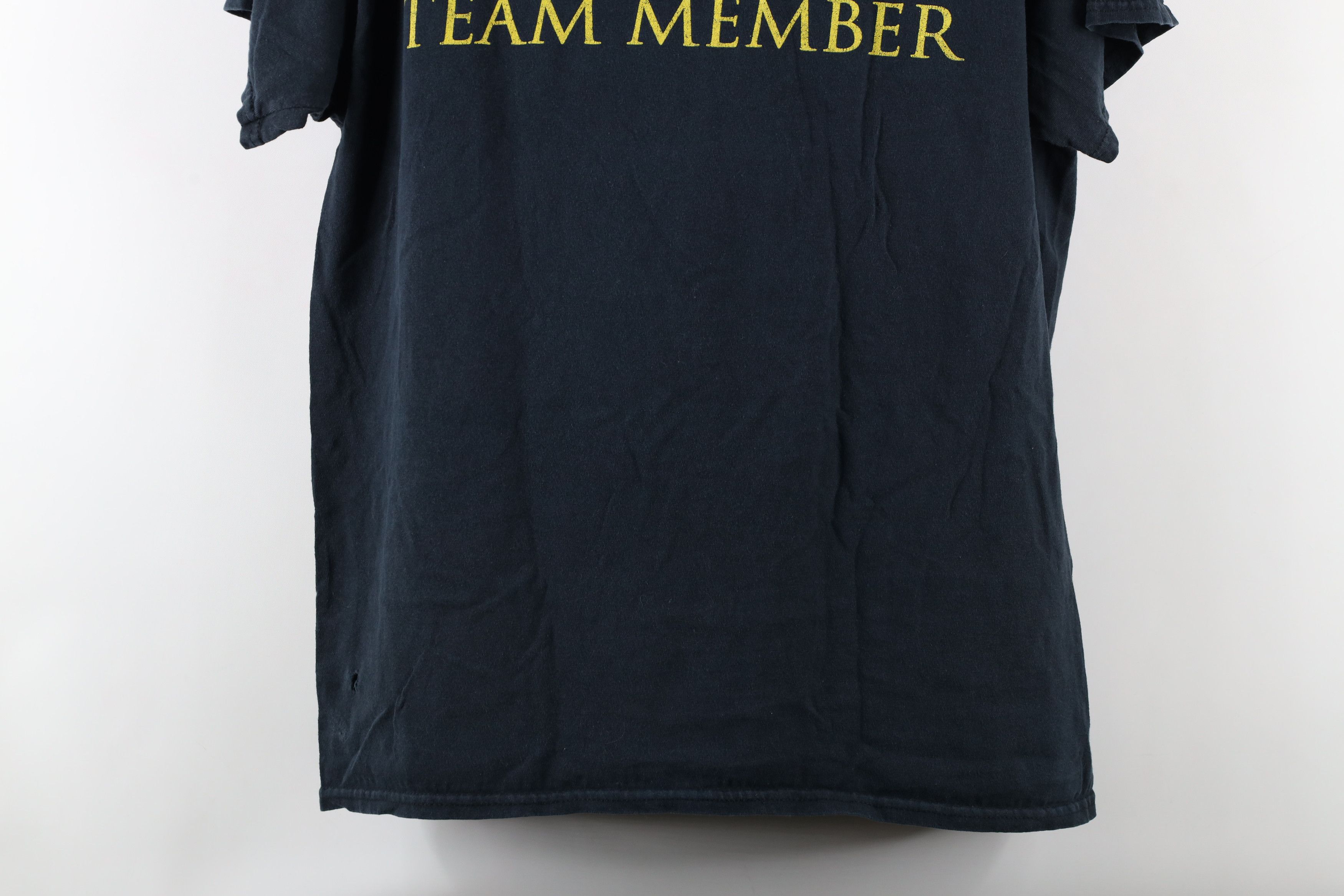 Vintage Vintage Y2K Point HalloWeekends Team Member T-Shirt Black Size US L / EU 52-54 / 3 - 12 Thumbnail
