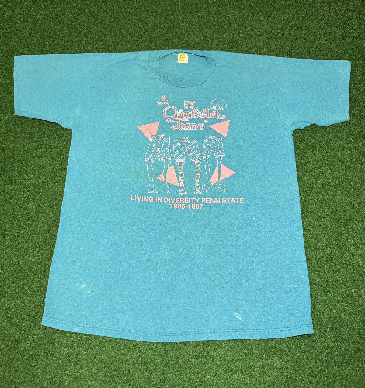 Velva Sheen Vintage 80s Penn State Orientation Jams Diversity T Shirt Size US L / EU 52-54 / 3 - 1 Thumbnail