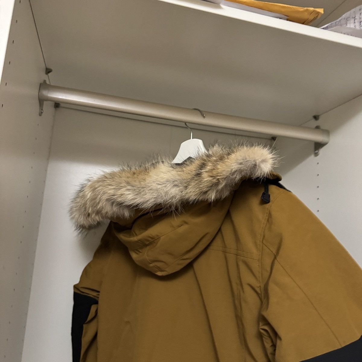 Canada Goose Canada Goose Mens Macculloch Parka Size US M / EU 48-50 / 2 - 7 Thumbnail