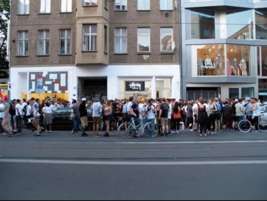 Stussy ULTRA RARE 2012 Stüssy Berlin Chapter Members Opening Tee Size US L / EU 52-54 / 3 - 11 Thumbnail