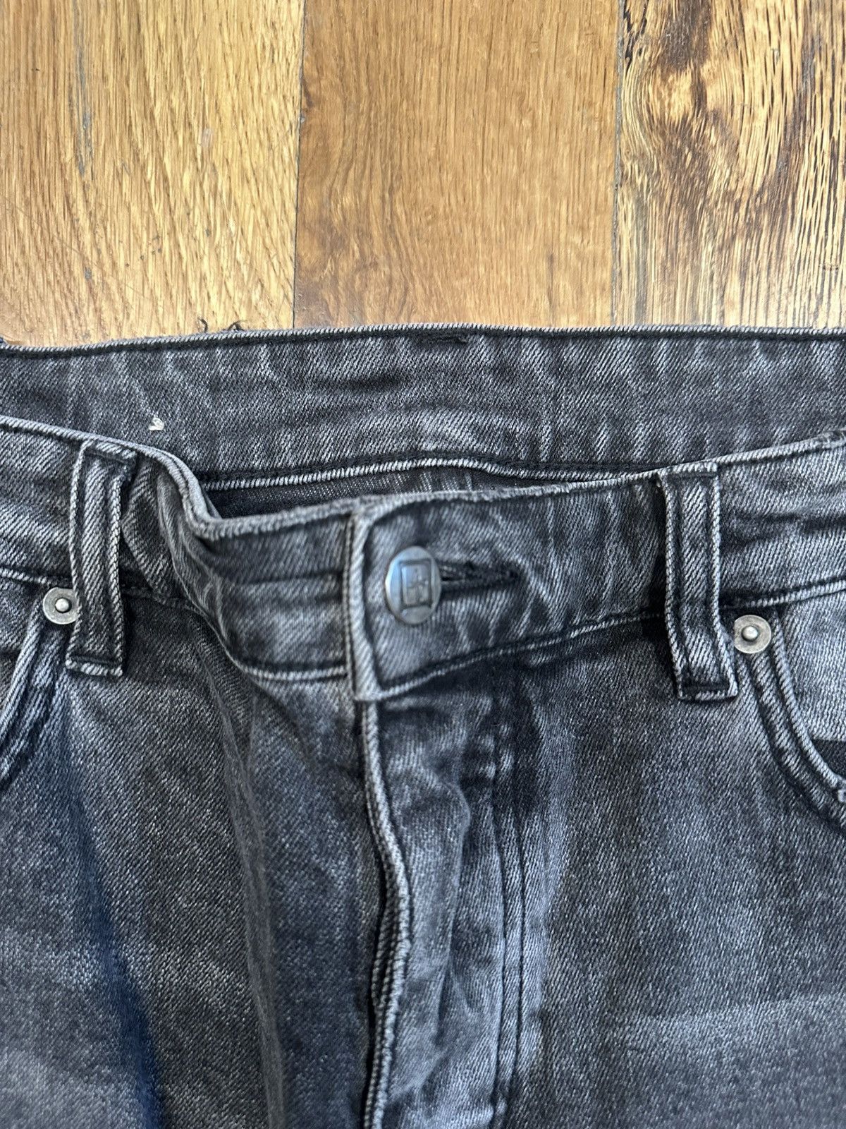 Ksubi Ksubi Knee Rip Exile Spell Grey Denim Jeans Size 34 Size US 34 / EU 50 - 3 Thumbnail
