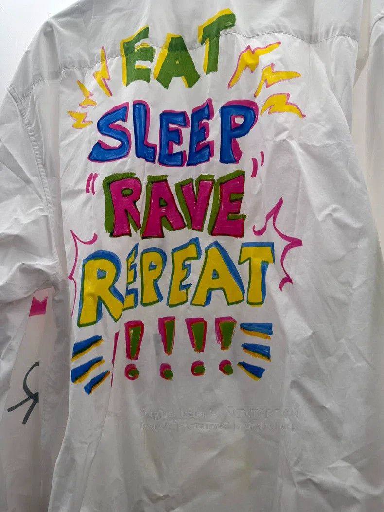 Vetements Vetements White Graffiti Shirt Size US M / EU 48-50 / 2 - 4 Thumbnail