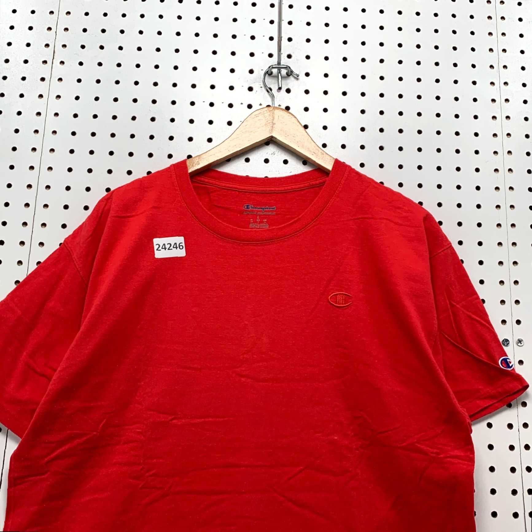 Champion VINTAGE Champion Shirt Red Embroidered Tonal Logo Adult Large Short Sleeve 21x28 Size US L / EU 52-54 / 3 - 2 Thumbnail