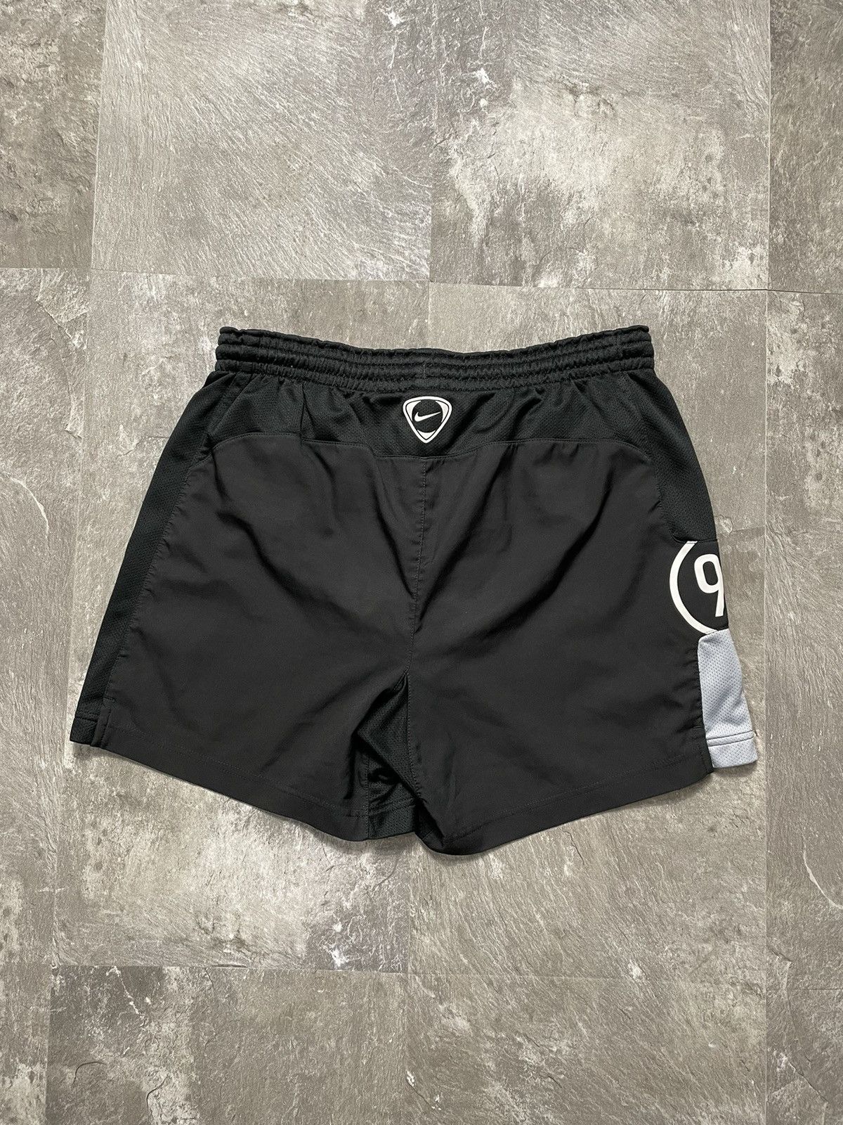 Nike Vintage Nike shorts total 90 size S Size US 30 / EU 46 - 5 Thumbnail