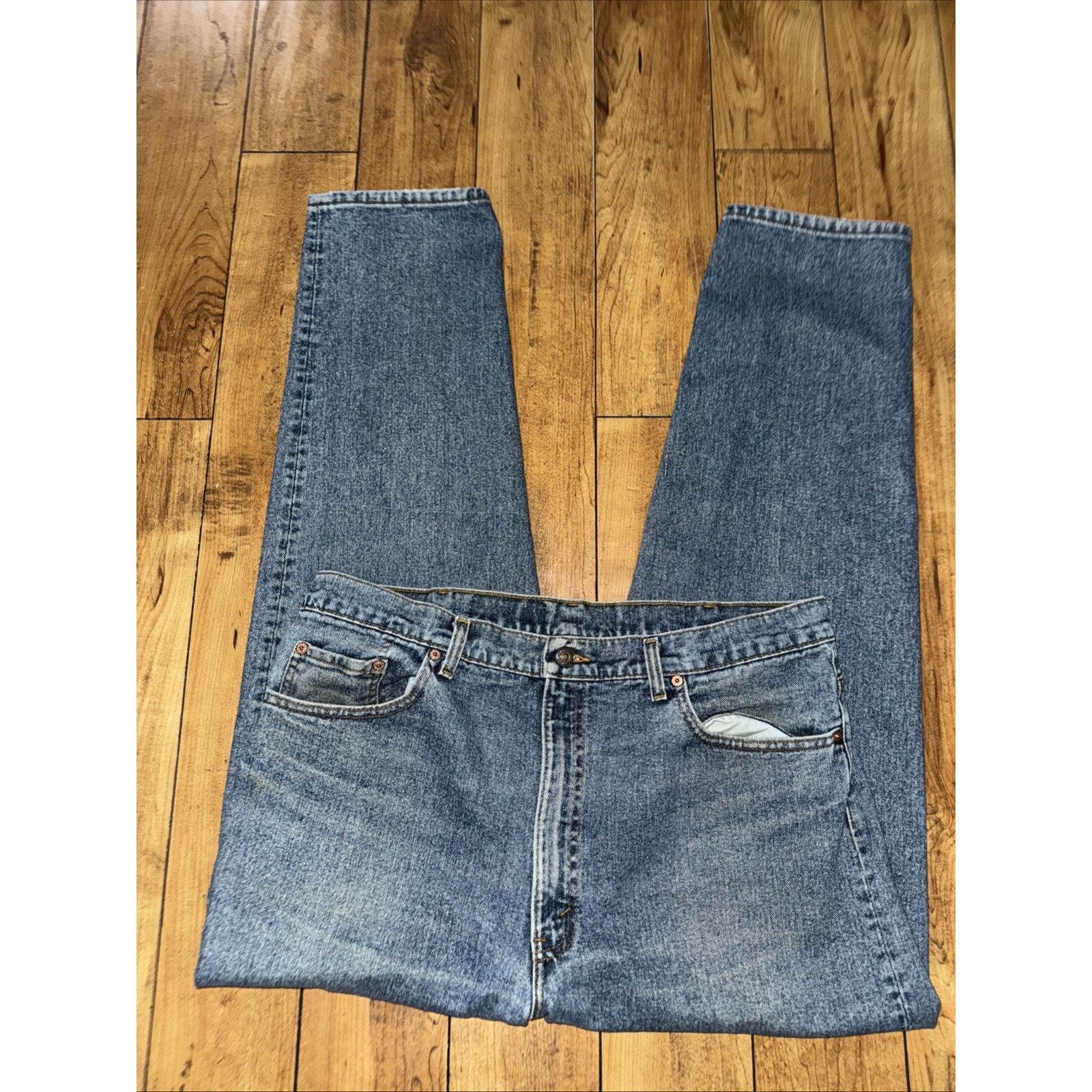 Levi's × Vintage Vintage Levi’s 553 38x33 Stone Washed Blue Made In USA Size US 38 / EU 54 - 3 Thumbnail