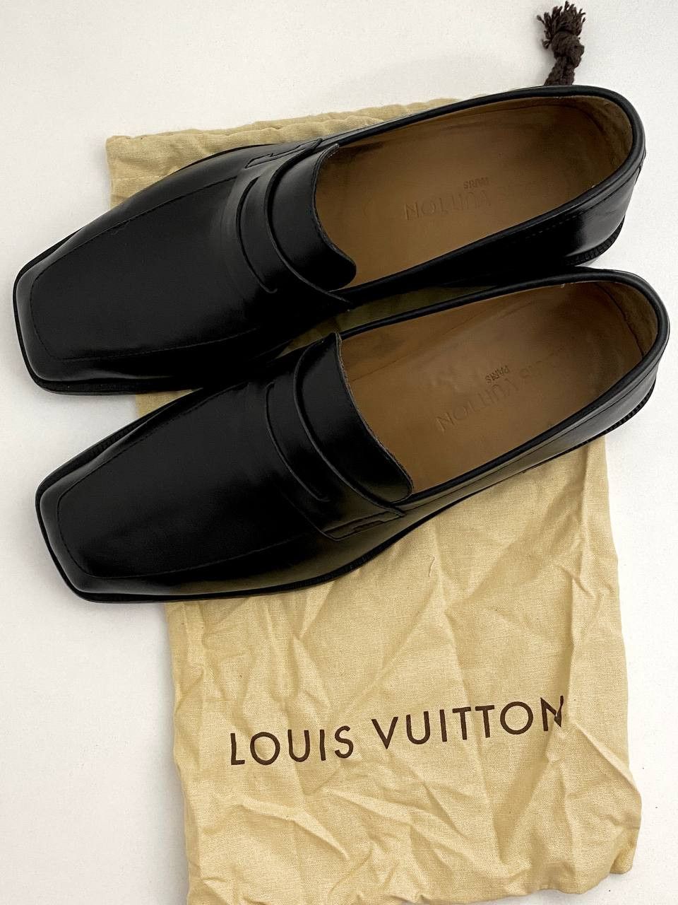Louis Vuitton Louis Vuitton LV Black Leather Classic Loafer Dress Shoes Size US 9.5 / EU 42-43 - 10 Thumbnail