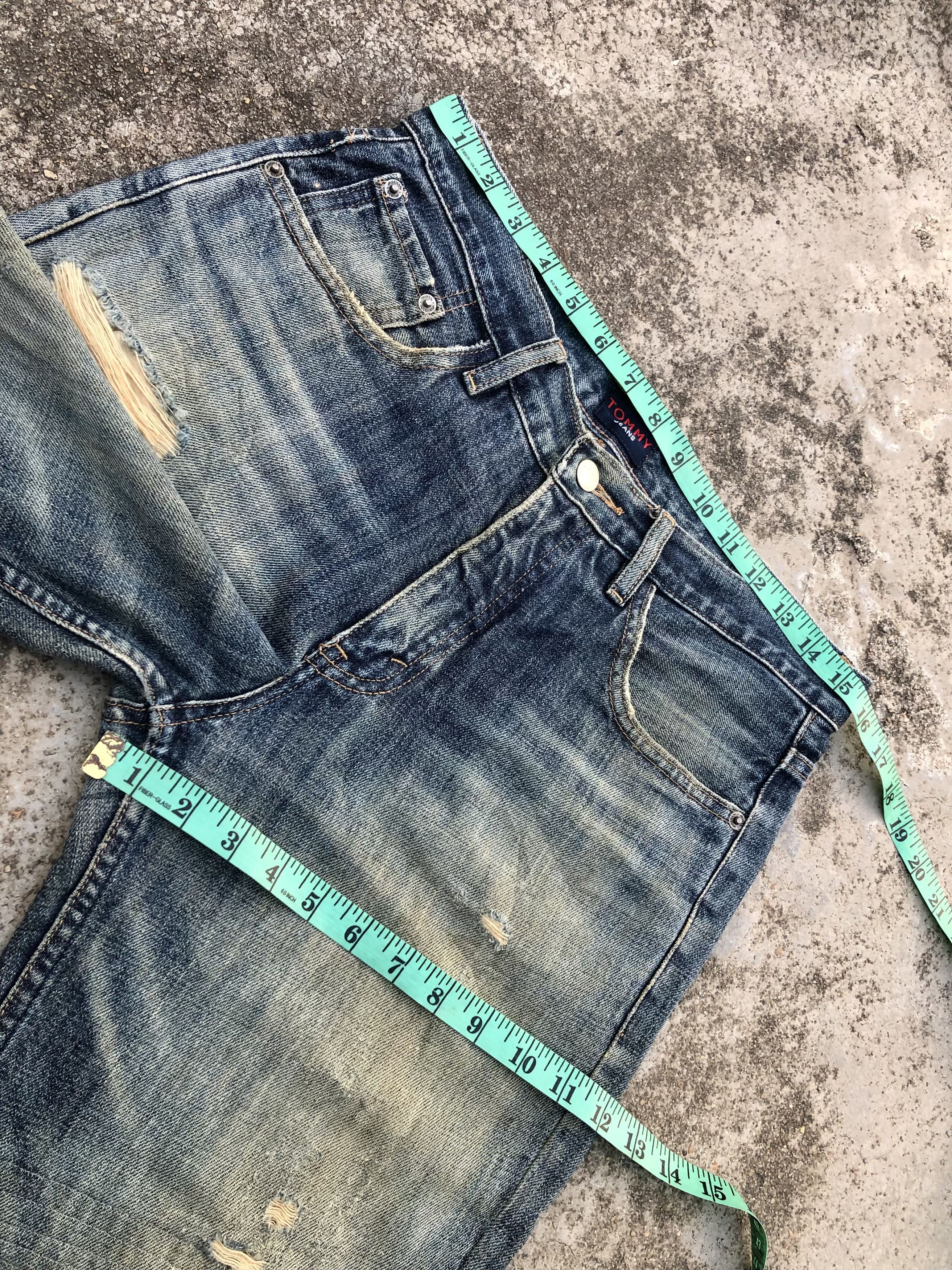 Tommy Hilfiger WIDE LEG TOMMY JEANS DISTRESSED DENIM Size US 31 - 8 Thumbnail