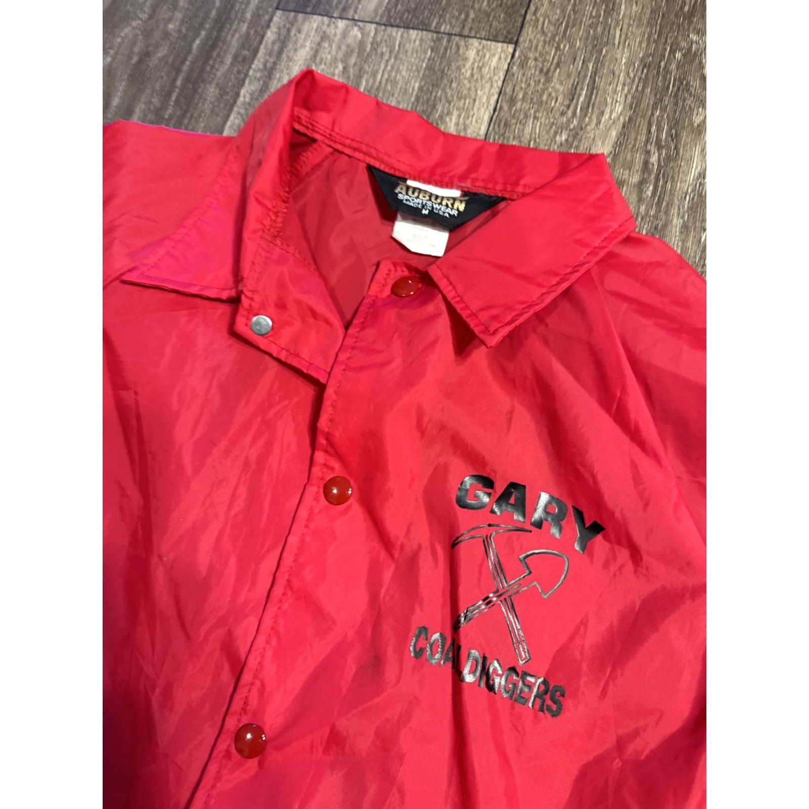 Vintage VINTAGE Gary High School Coaldiggers West Virginia Red Windbreaker Jacket Medium Mens M Red Windbreaker School 90s Size US M / EU 48-50 / 2 - 4 Thumbnail