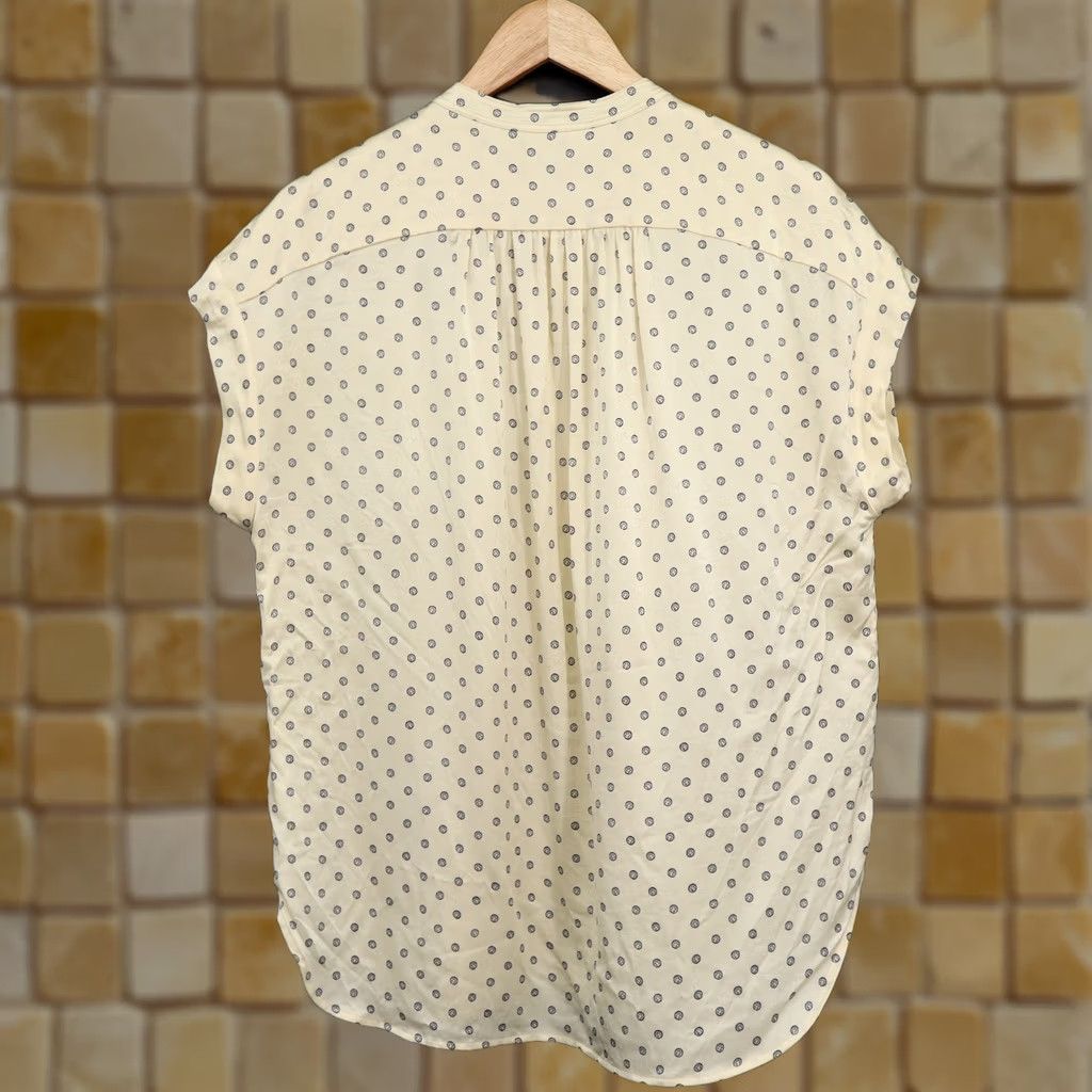 Vince Vince Blouse Shirt Women Silk Cap Sleeve 3 Button Split Neck Yellow L Size L / US 10 / IT 46 - 1 Thumbnail