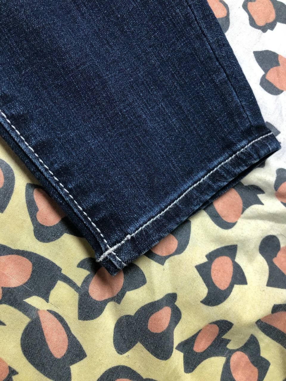 True Religion × Vintage Vintage True Religion Bobby Big T Y2K Denim Flare Jeans Size 30" / US 8 / IT 44 - 7 Thumbnail