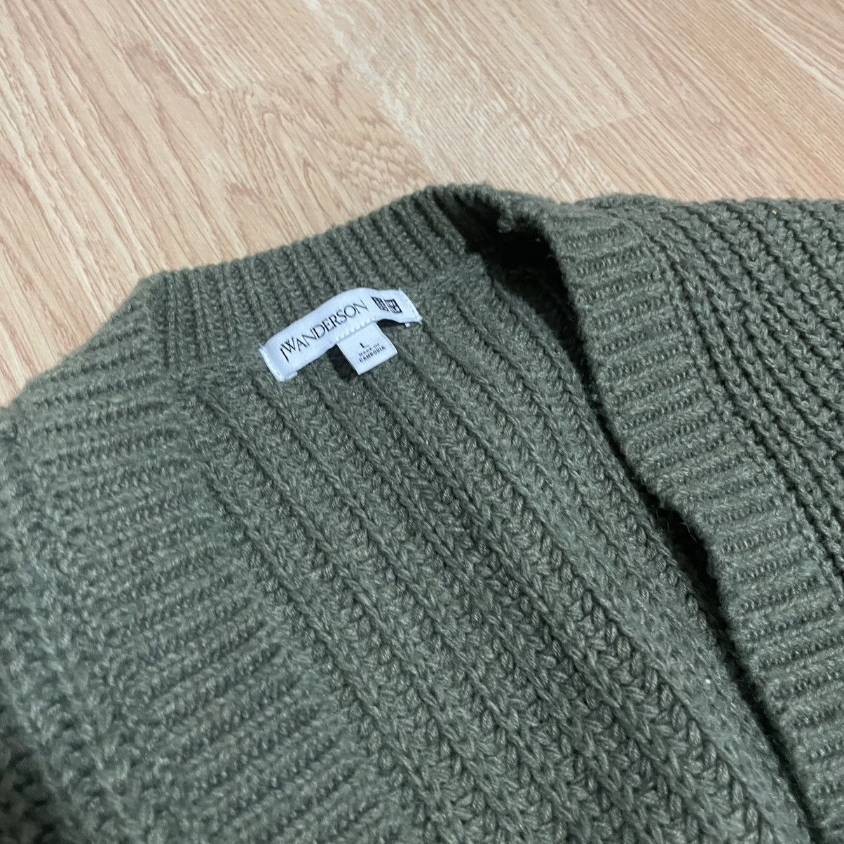 JW Anderson × Uniqlo Uniqlo x JW Anderson Knit Cardigan Size L / US 10 / IT 46 - 2 Thumbnail