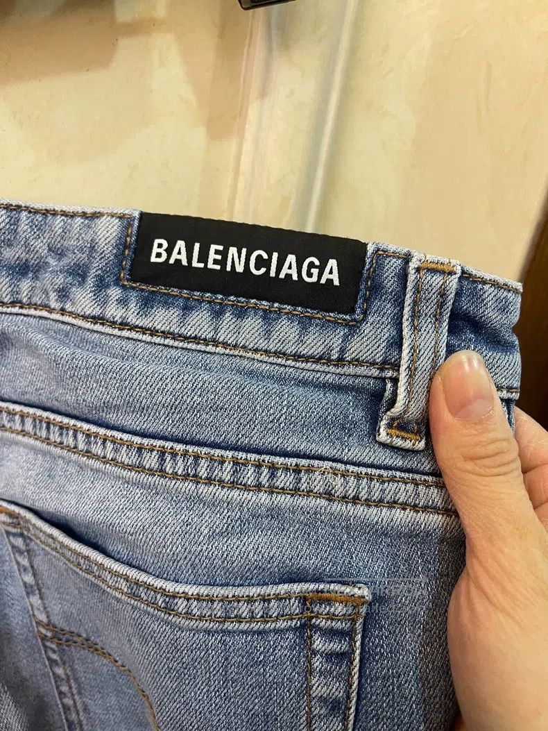 Balenciaga Balenciaga Flared Blue Denim Jeans Size 28" / US 6 / IT 42 - 2 Thumbnail