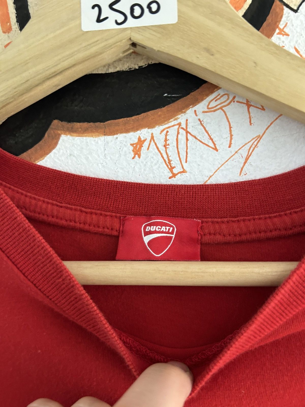 Ducati Ducati 1098 Vintage Tee Size US M / EU 48-50 / 2 - 6 Thumbnail