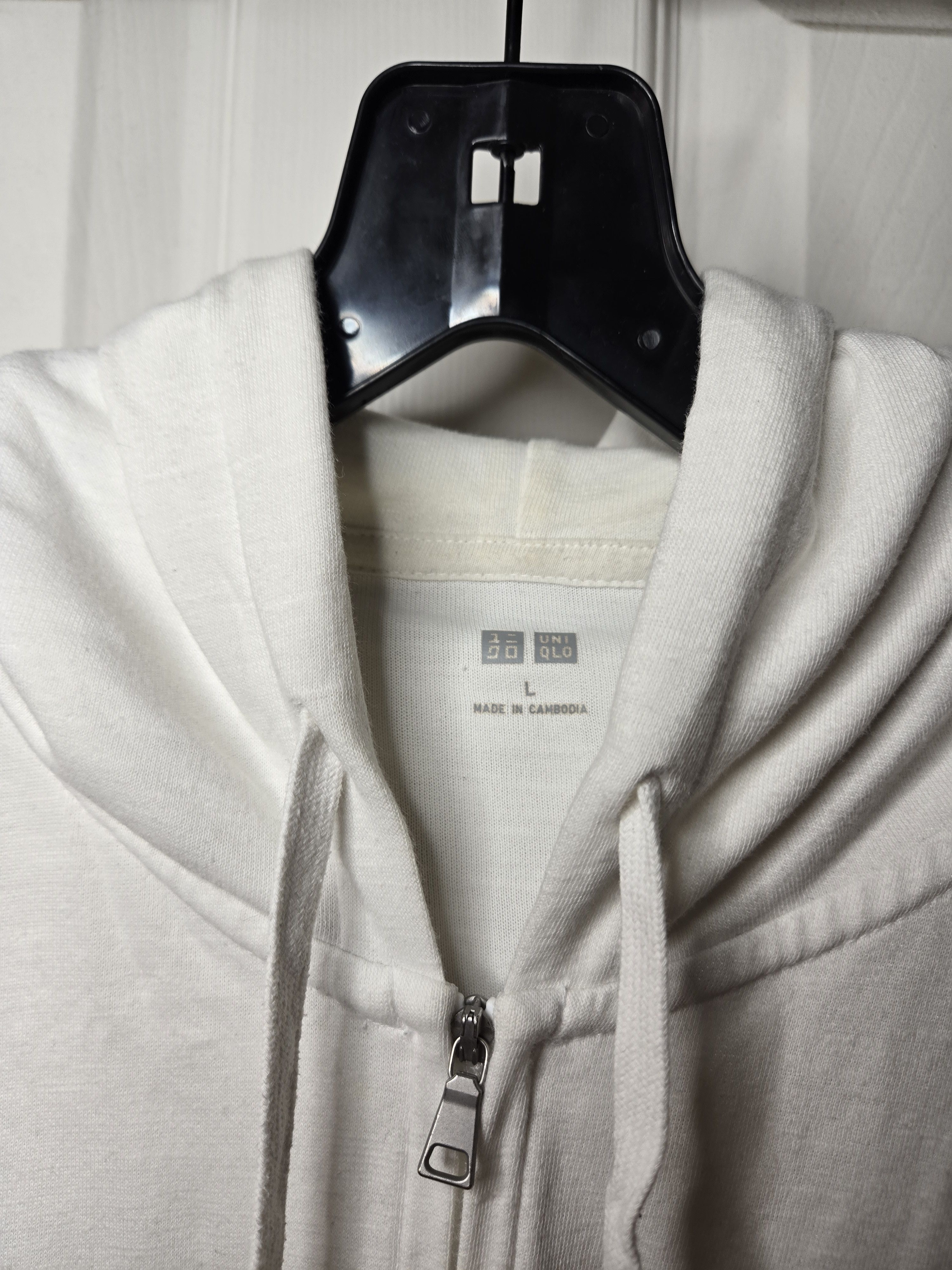 Uniqlo Uniqlo Zip-up Jacket White Size L Size US L / EU 52-54 / 3 - 2 Thumbnail