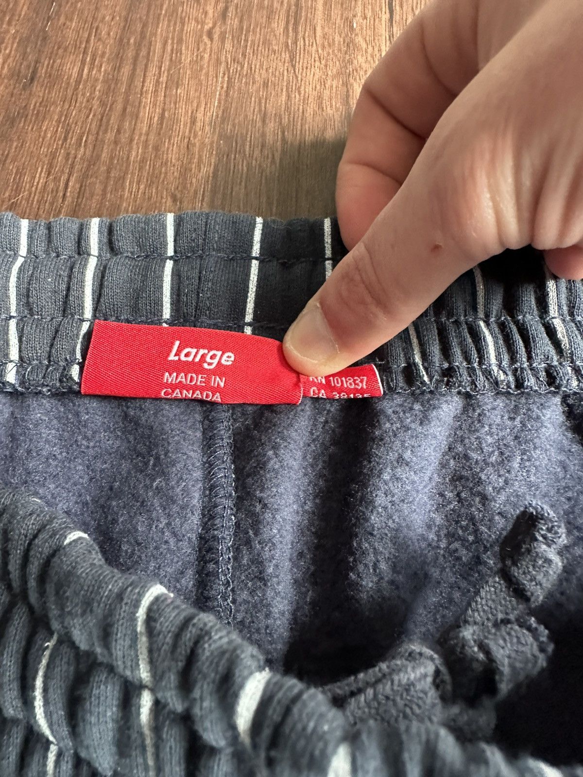 Supreme Supreme Devil S Logo Pinstripe Sweatpants Size Large Size US 34 / EU 50 - 7 Thumbnail