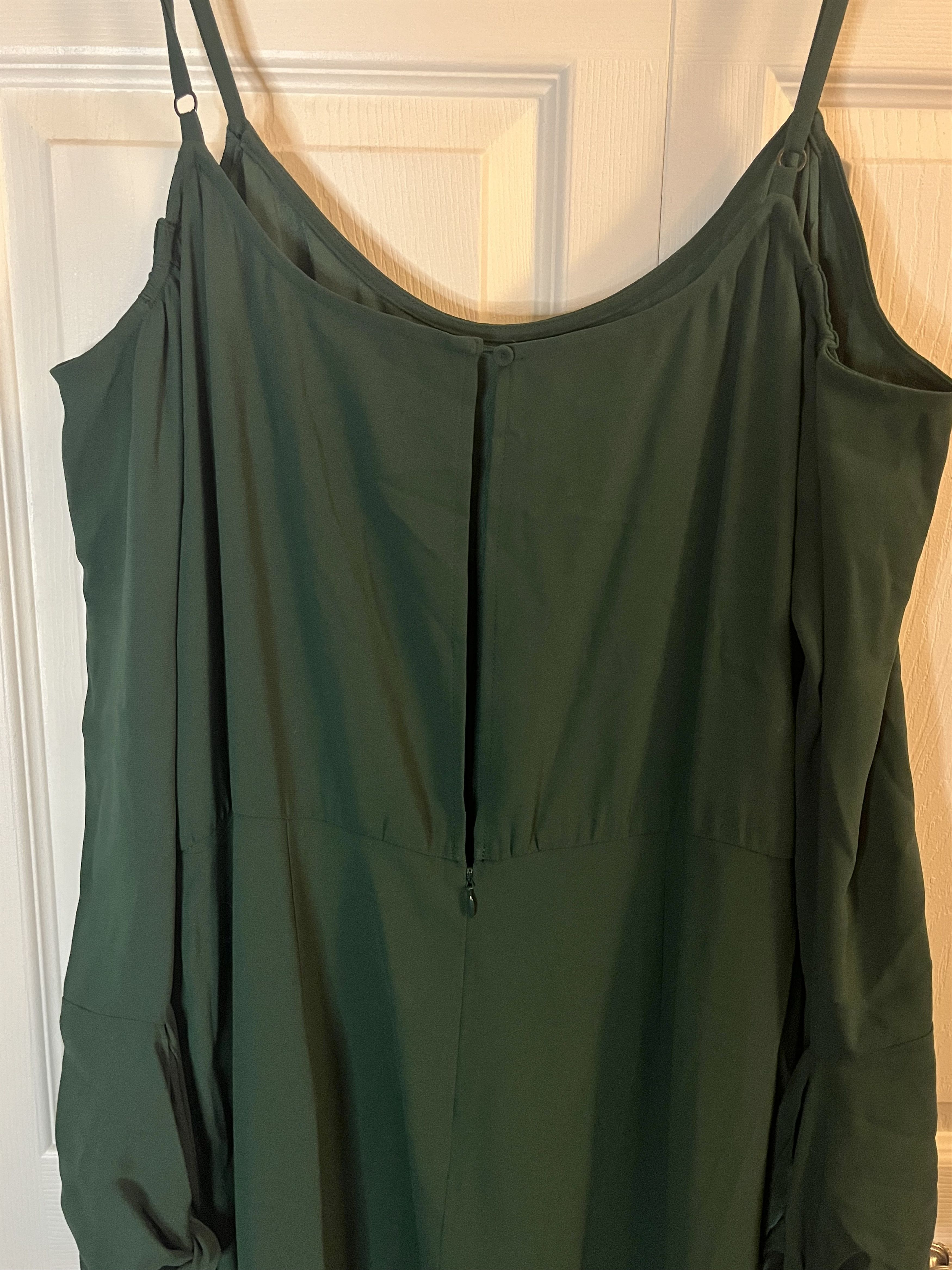 Bcbgmaxazria NWT BCBG MAX AZRIA Jordane Jumpsuit Dark Amazon size L Size 34" / US 12 / IT 48 - 4 Thumbnail