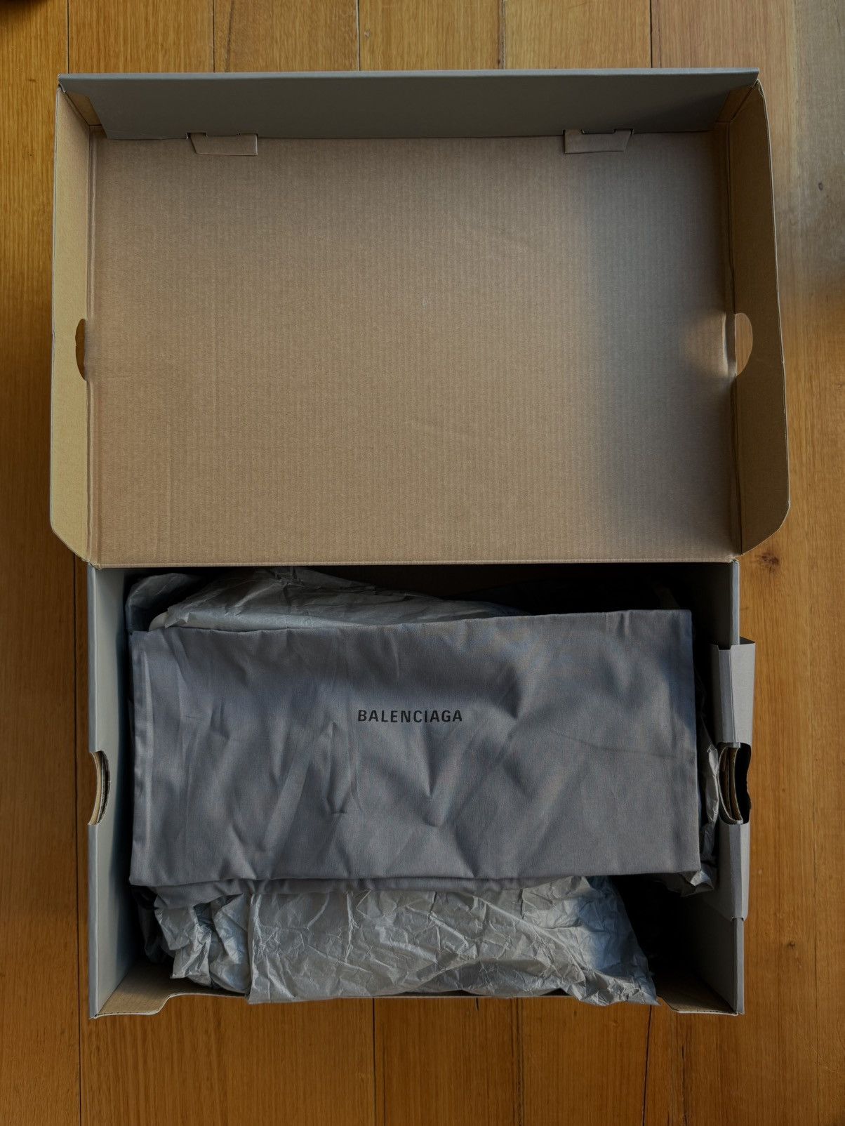 Balenciaga Balenciaga Track Sandal 'Triple White' Size US 9 / EU 42 - 14 Thumbnail