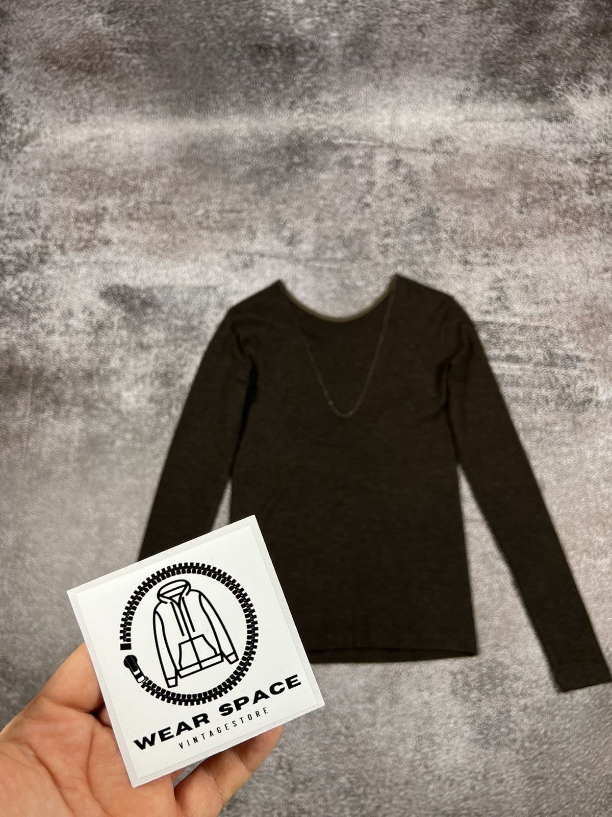 Brunello Cucinelli Designer‼️ Brunello Cucinelli Wool glitter v-neck sweater Size S / US 4 / IT 40 - 11 Thumbnail
