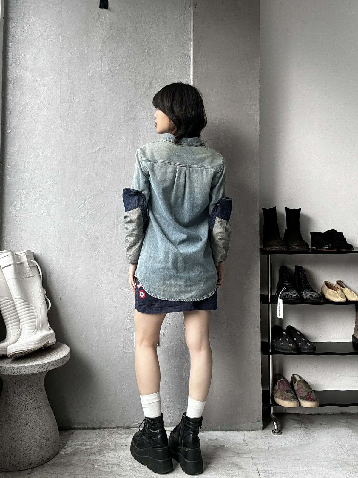 Maison Margiela Maison Margiela MM6 AW15 Folded-Sleeves Denim Shirt Size M / US 6-8 / IT 42-44 - 3 Thumbnail
