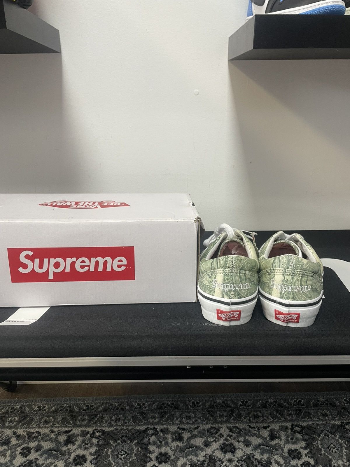 Supreme × Vans Supreme dollar Vans Size US 6.5 / EU 39-40 - 5 Thumbnail