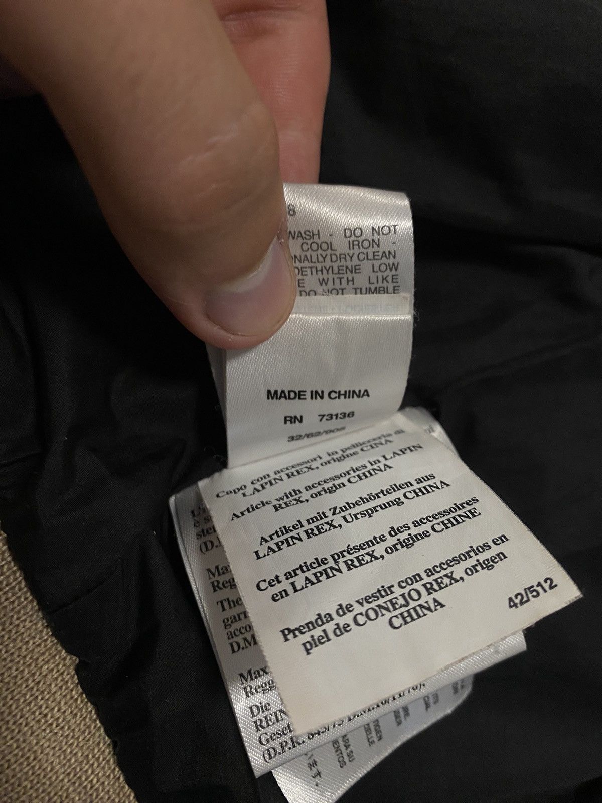 Max Mara Max Mara Weekend Puffer Jacket With Knit Hem Zip Black Size S / US 4 / IT 40 - 10 Thumbnail