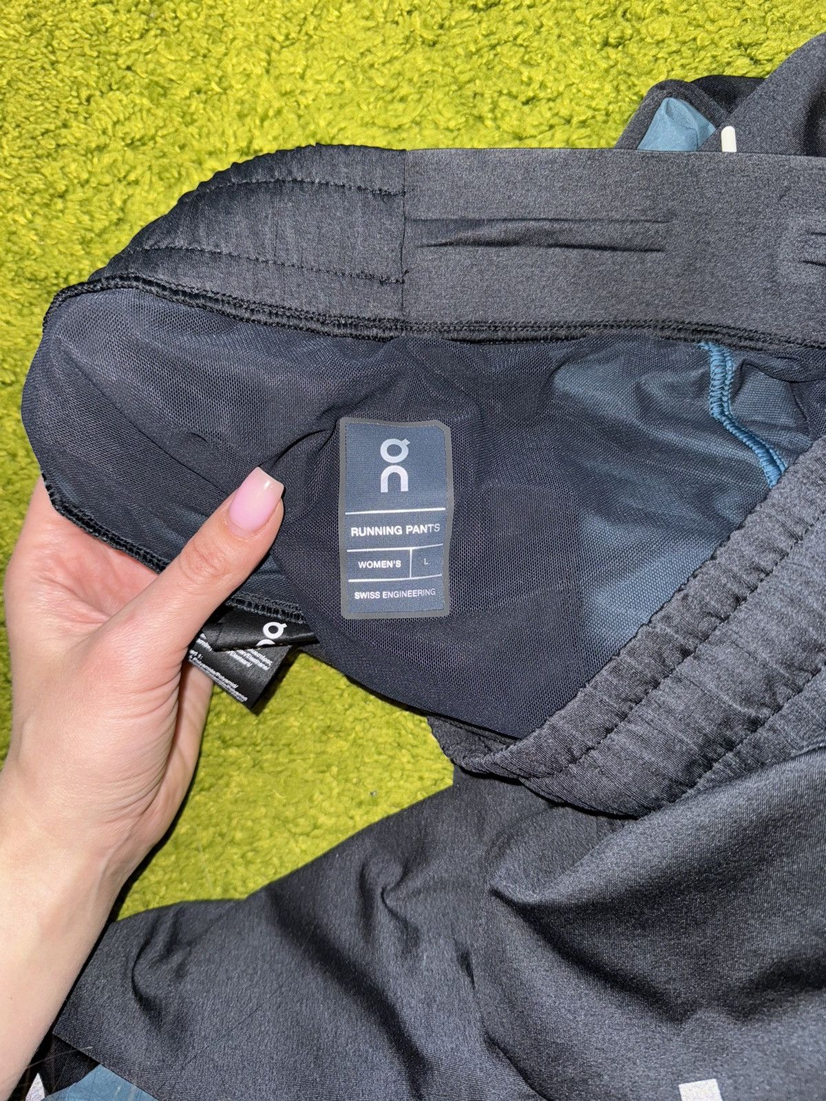 Designer × On On Running pants Size 28" / US 6 / IT 42 - 4 Thumbnail