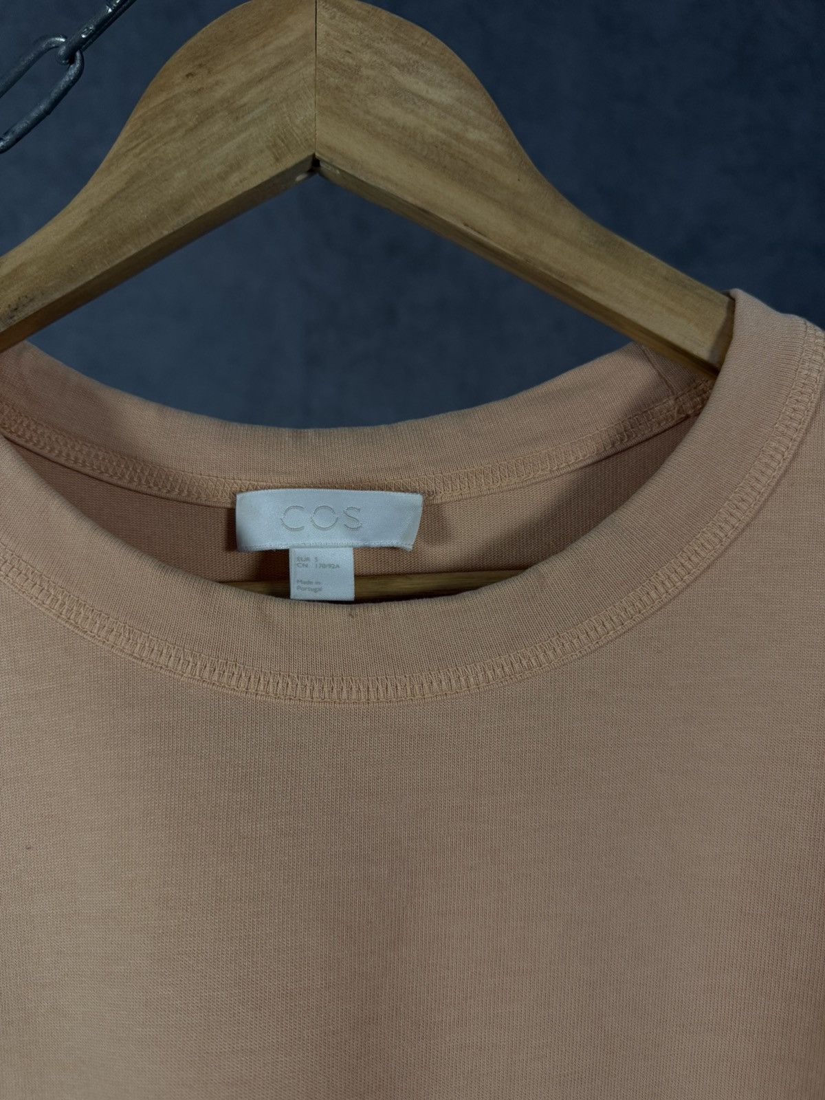 Cos COS designer relaxed/oversized tee Size US S / EU 44-46 / 1 - 3 Thumbnail