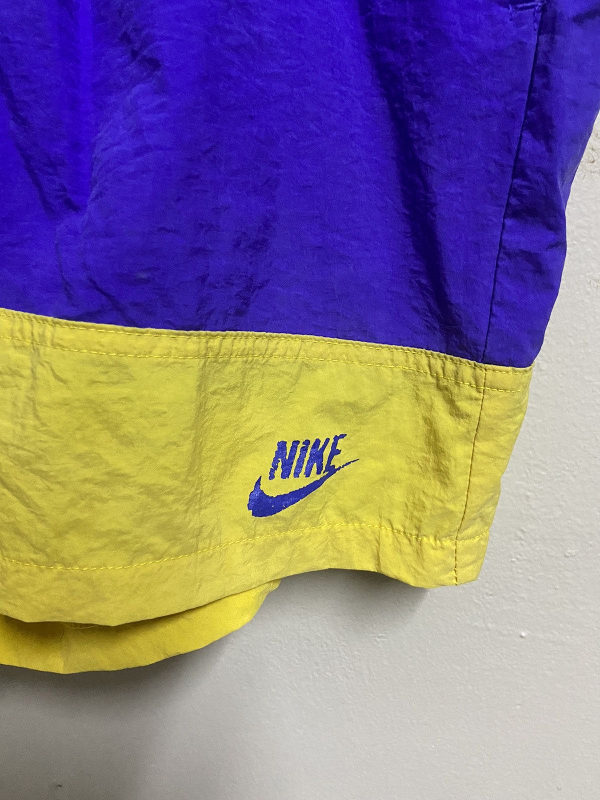 Nike × Vintage 1980s Nike Spellout Logo Nylon Shorts Size US 44 / EU 60 - 2 Thumbnail