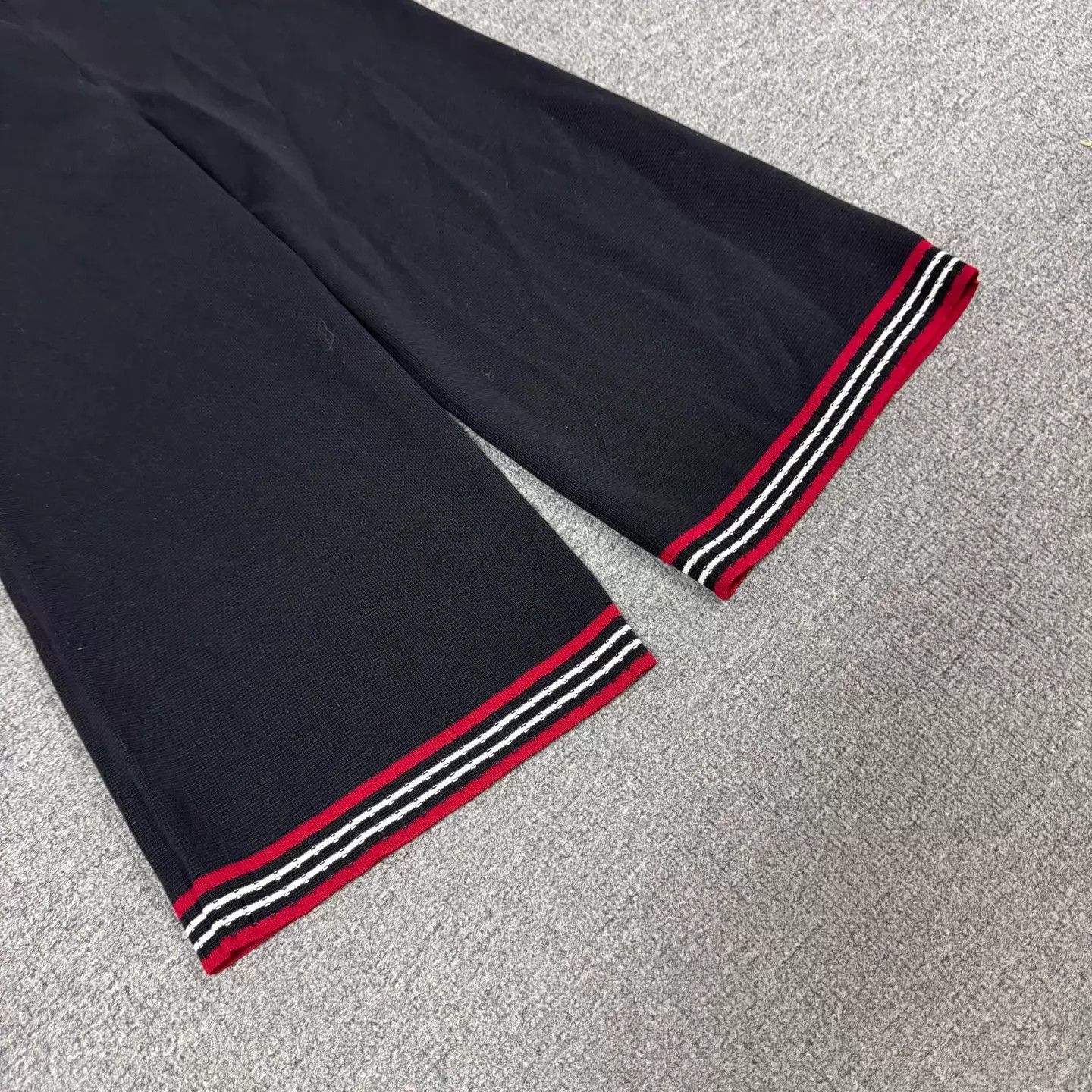 Gucci Gucci Black Wool-Knit Wide Leg Red/White Web Trim XS 99 Size 25" / US 0 / IT 36 - 3 Thumbnail