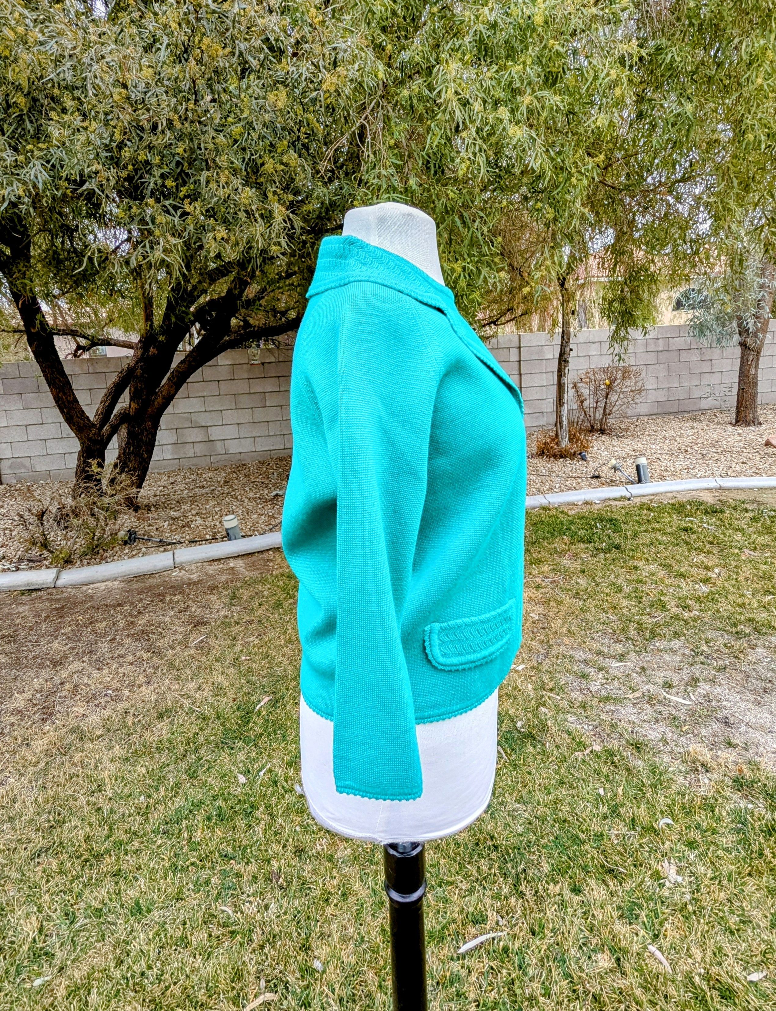 Vintage 1960s Rising Sun Wool Knit Top+Sweater Cardigan Jacket Set Size XS / US 0-2 / IT 36-38 - 2 Thumbnail