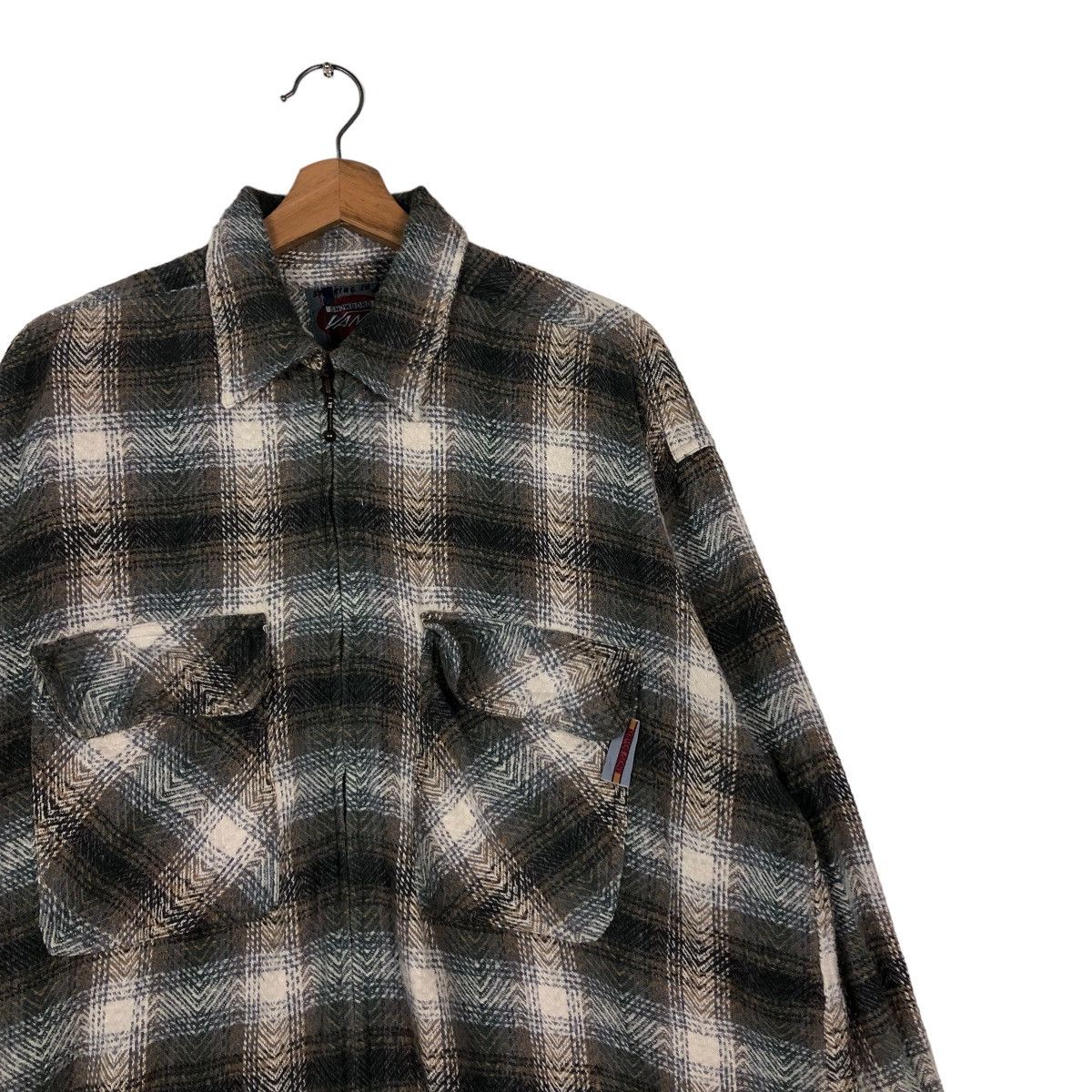 Japanese Brand 📌VINTAGE SHIRT FLANNEL JACKET VANS USA TARTAN DESIGN Size US M / EU 48-50 / 2 - 7 Thumbnail