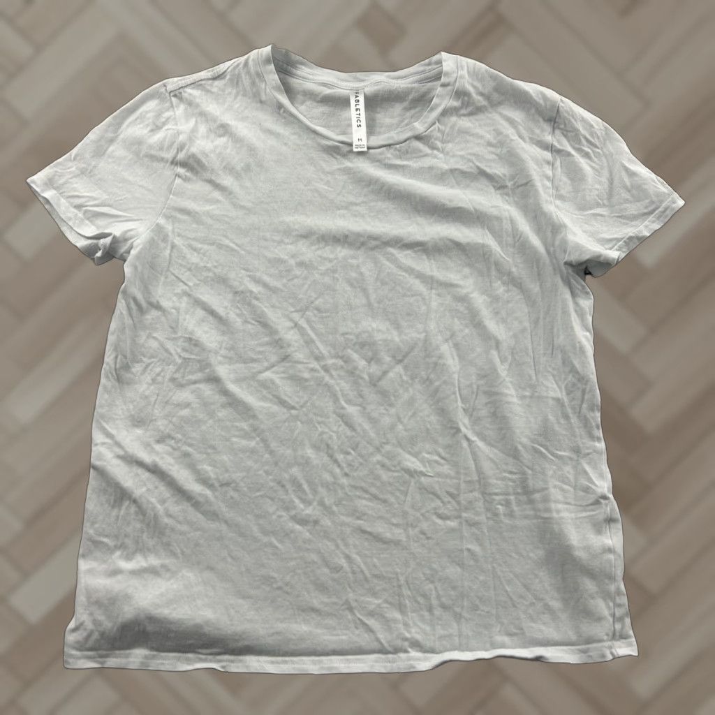Fabletics Fabletics Short Sleeve T-Shirt Women's M White Shirt Size M / US 6-8 / IT 42-44 - 1 Thumbnail