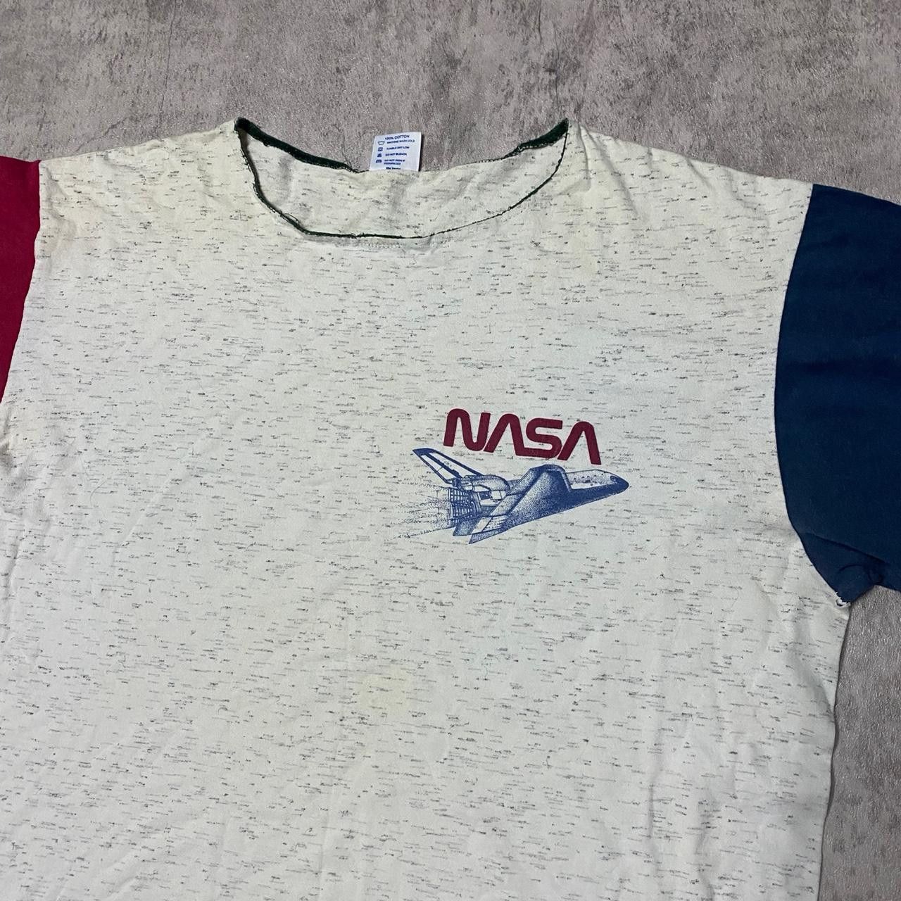 Other White and red NASA graphic t-shirt Size US XL / EU 56 / 4 - 2 Thumbnail