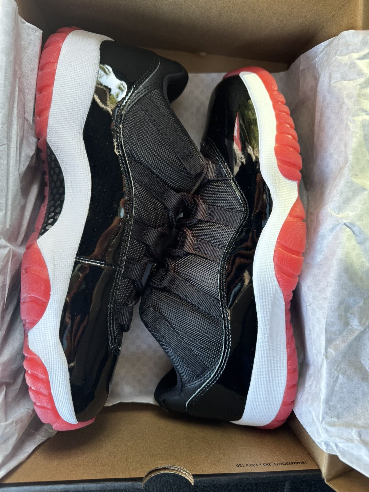 Jordan Brand × Nike Jordan 11 Bred Low Size US 11 / EU 44 - 1 Thumbnail