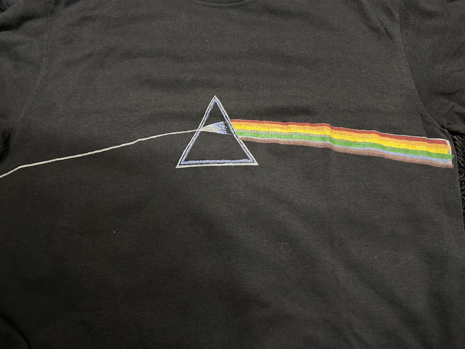 Pink Floyd Vintage 1980’s Pink Floyd Prism Band Tour TShirt Size US L / EU 52-54 / 3 - 3 Thumbnail