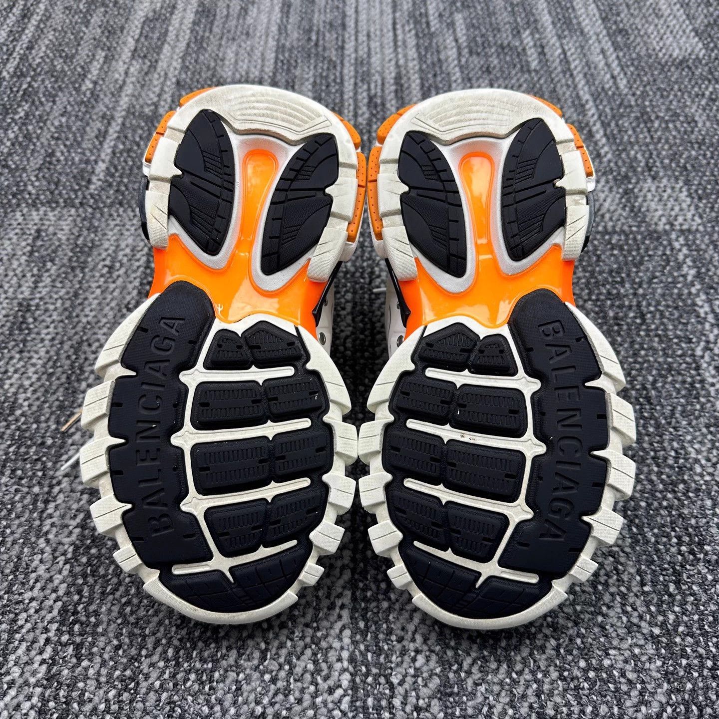 Balenciaga Balenciaga Track Nylon Dad Sneaker White Orange 37 Size US 7 / IT 37 - 6 Thumbnail