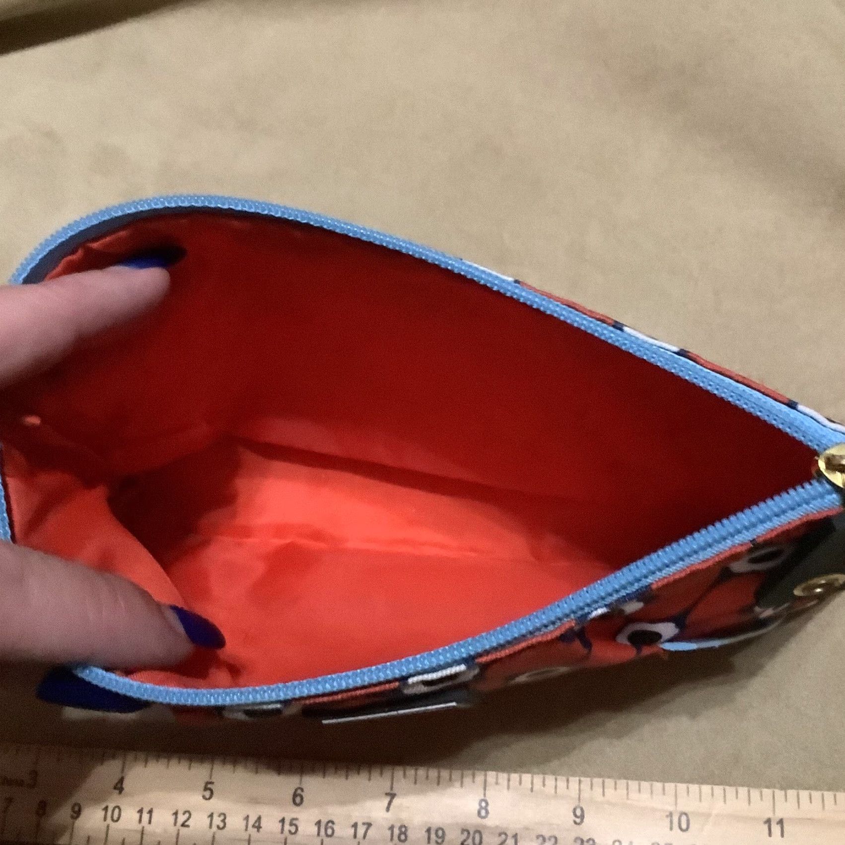 Opening Ceremony Estee Lauder Opening Ceremony Pouch Make-up Bag Zipper Never Used 9x6x2 Red Polyester Women's Fashionable Pouch Size ONE SIZE - 5 Thumbnail