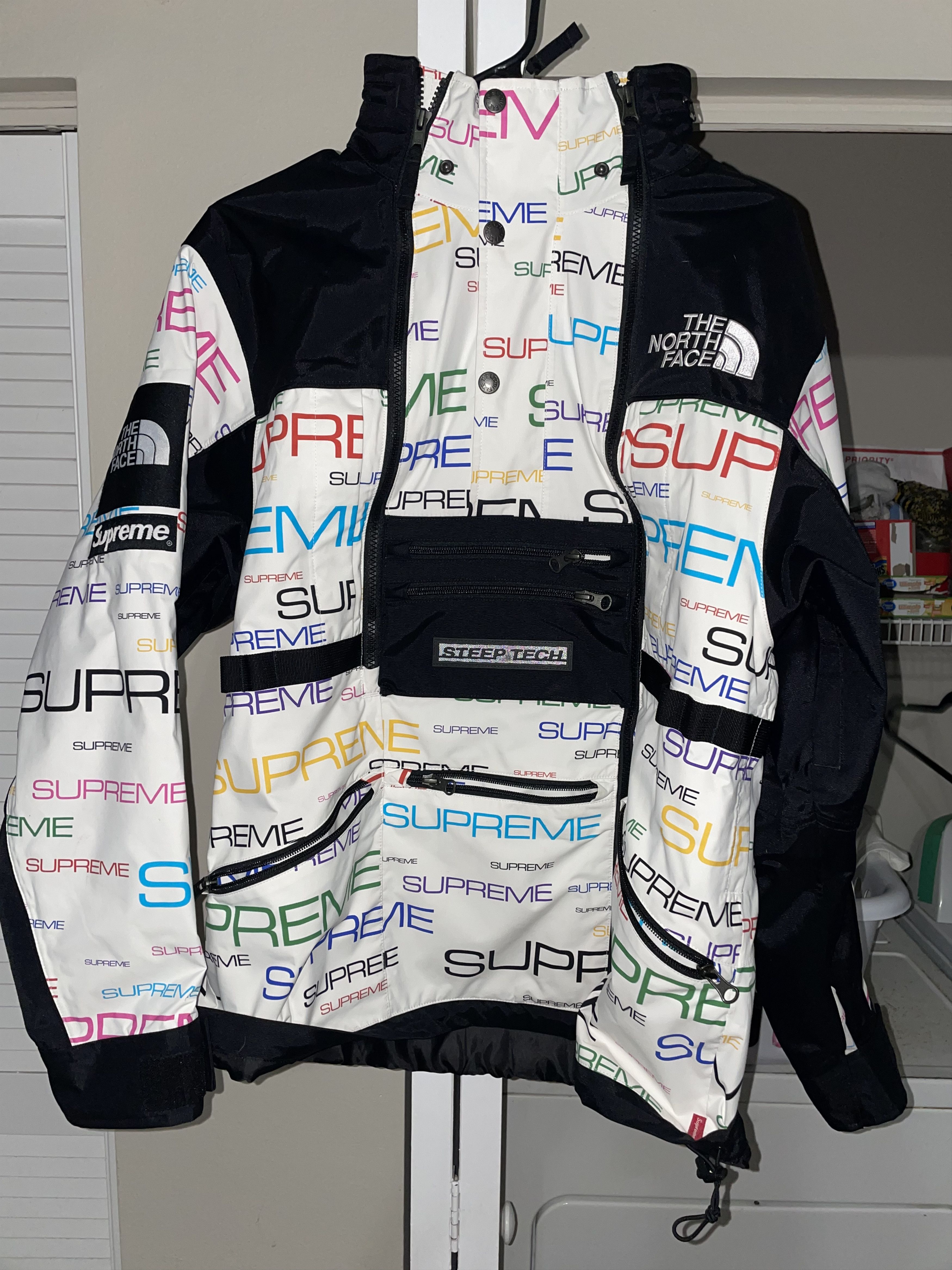 Supreme × The North Face Supreme The North Face Steep Tech Apogee Jacket size Medium Size US M / EU 48-50 / 2 - 2 Thumbnail