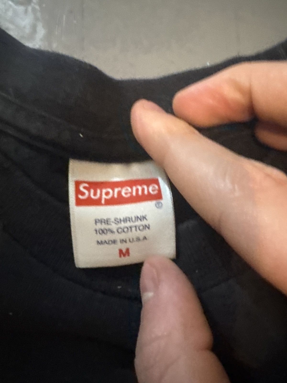 Supreme Supreme Kissing shirt Size US M / EU 48-50 / 2 - 3 Thumbnail