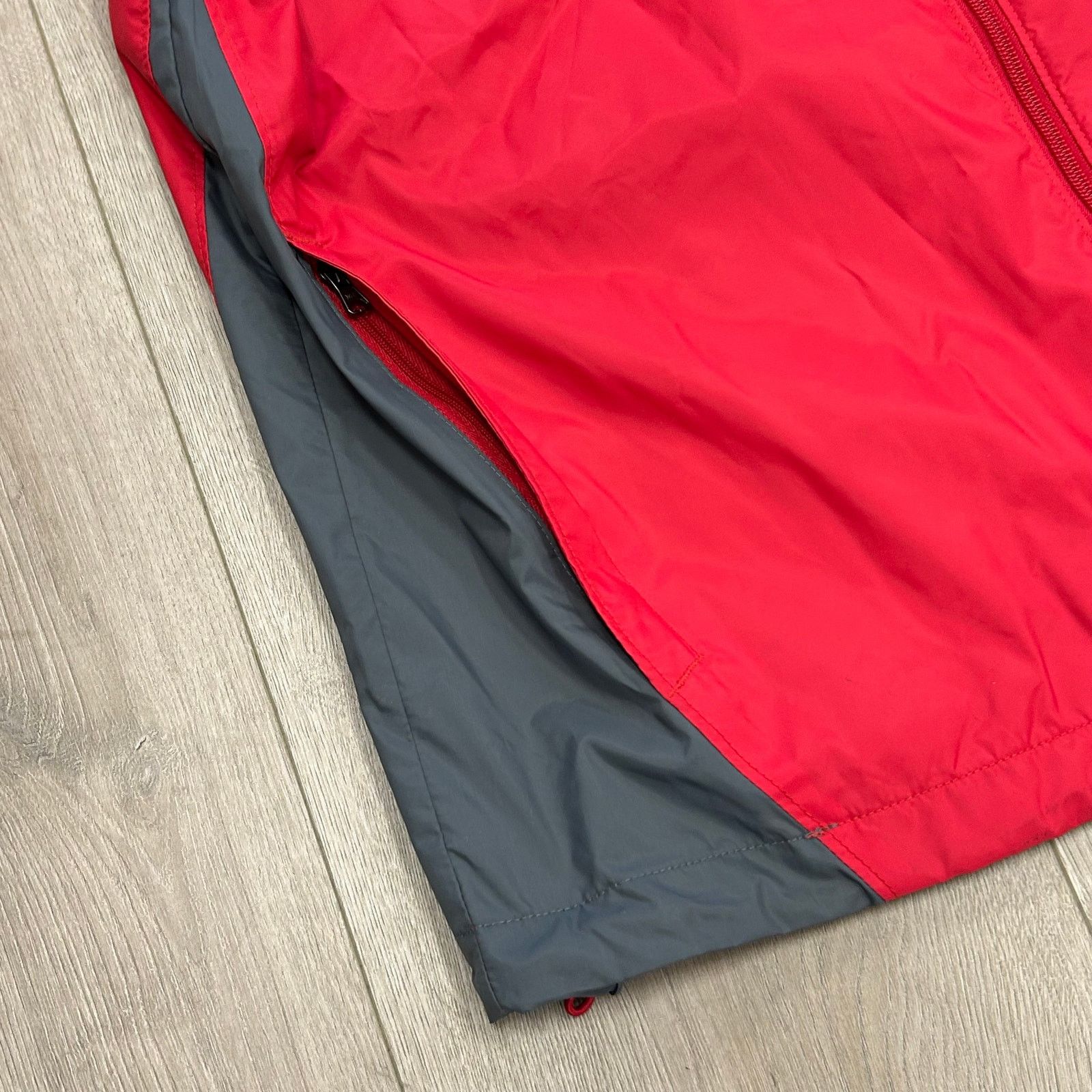 Columbia Columbia Glennaker Lake Rain Shell Jacket Red Gray Medium Size US M / EU 48-50 / 2 - 3 Thumbnail