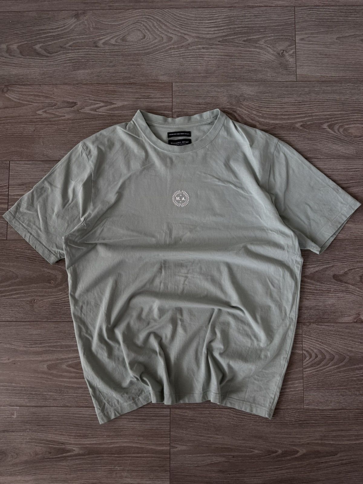 Marshall Artist Marshall Artist Big Logo Rare Casual Tee Size US L / EU 52-54 / 3 - 7 Thumbnail