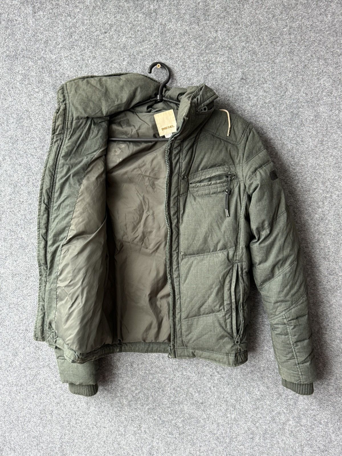 Diesel Vintage Diesel avant garde Olive Down jacket size S Size US S / EU 44-46 / 1 - 12 Thumbnail