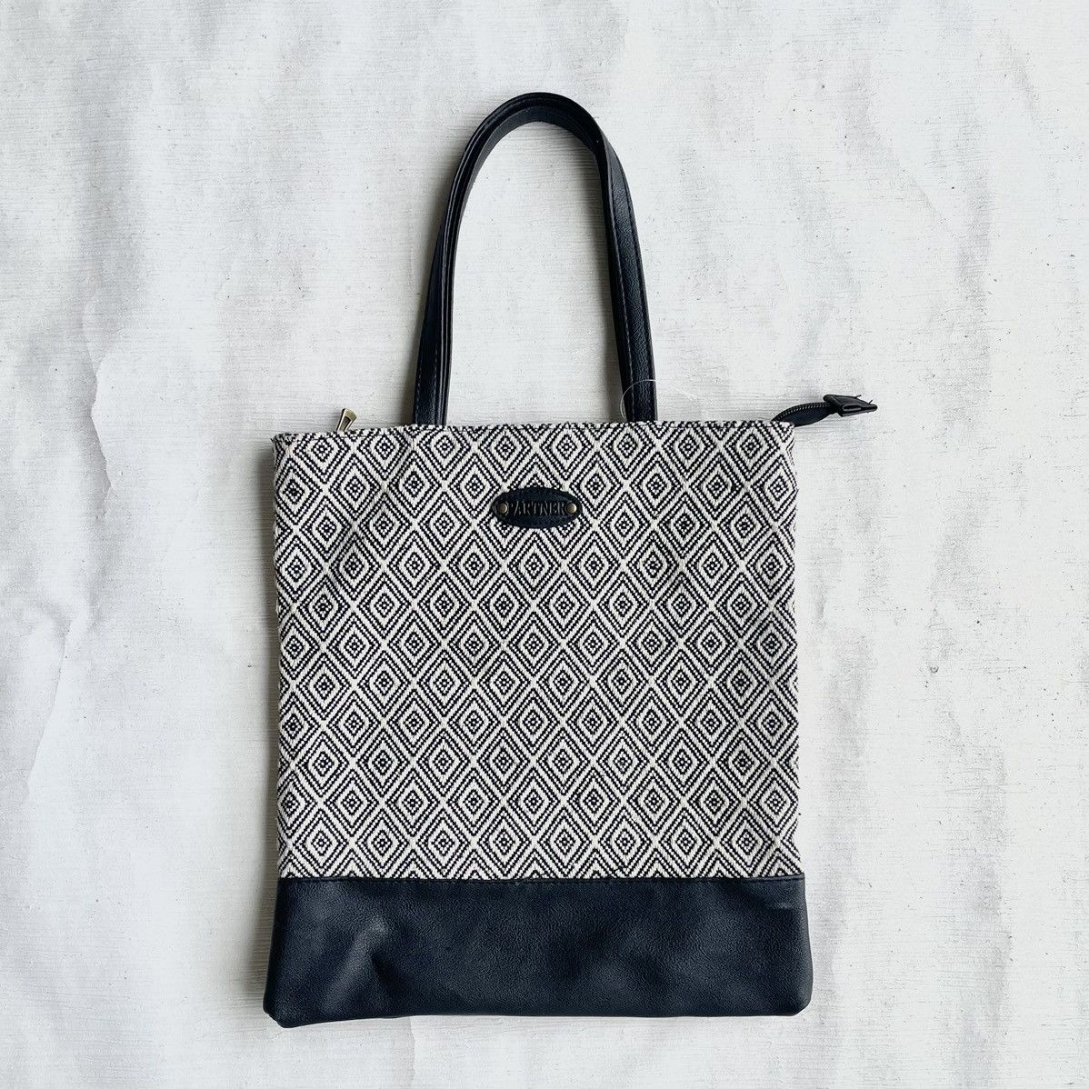Japanese Brand × Native Black White Embroidery Textured Small Tote Size ONE SIZE - 3 Thumbnail
