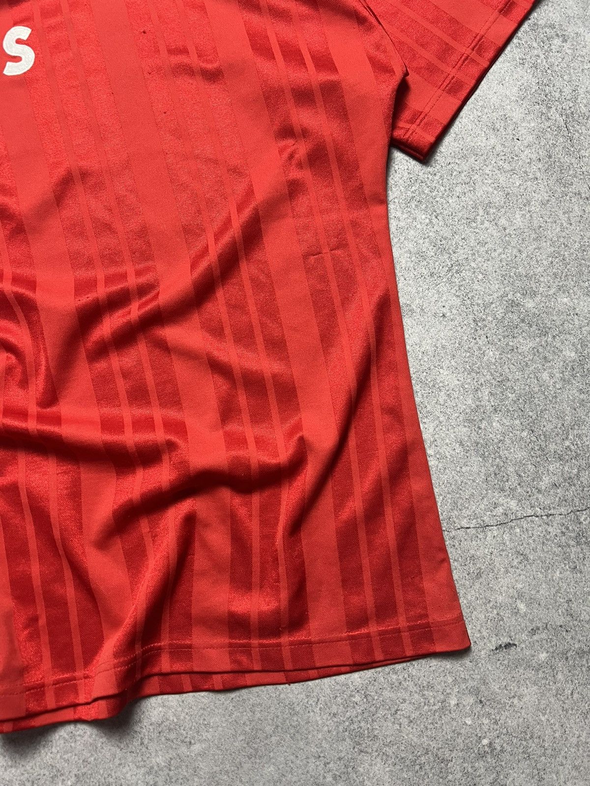 Vintage Vintage Adidas 1992 CIS Home Football Soviet Soccer Jersey Size US L / EU 52-54 / 3 - 5 Thumbnail