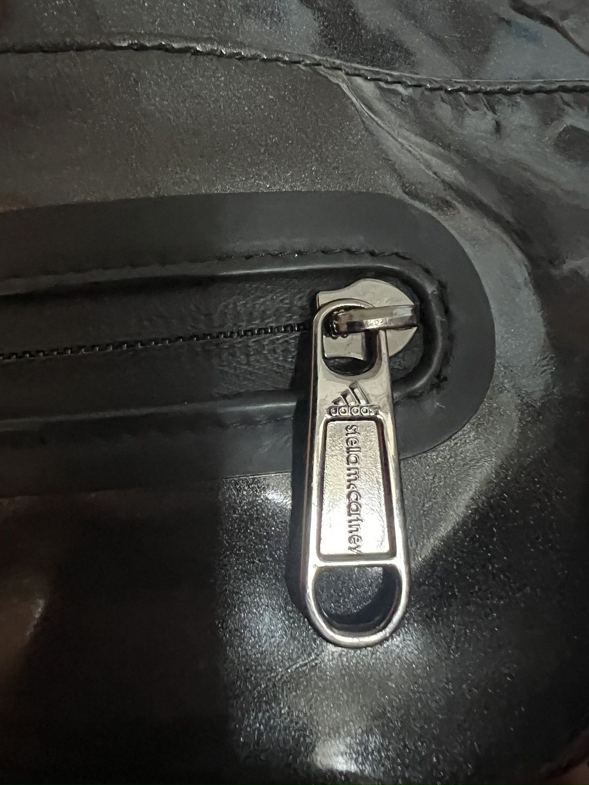 Adidas × Japanese Brand × Stella McCartney Stella McCartney pour adidas black glossy handbag, backpack Size ONE SIZE - 7 Thumbnail