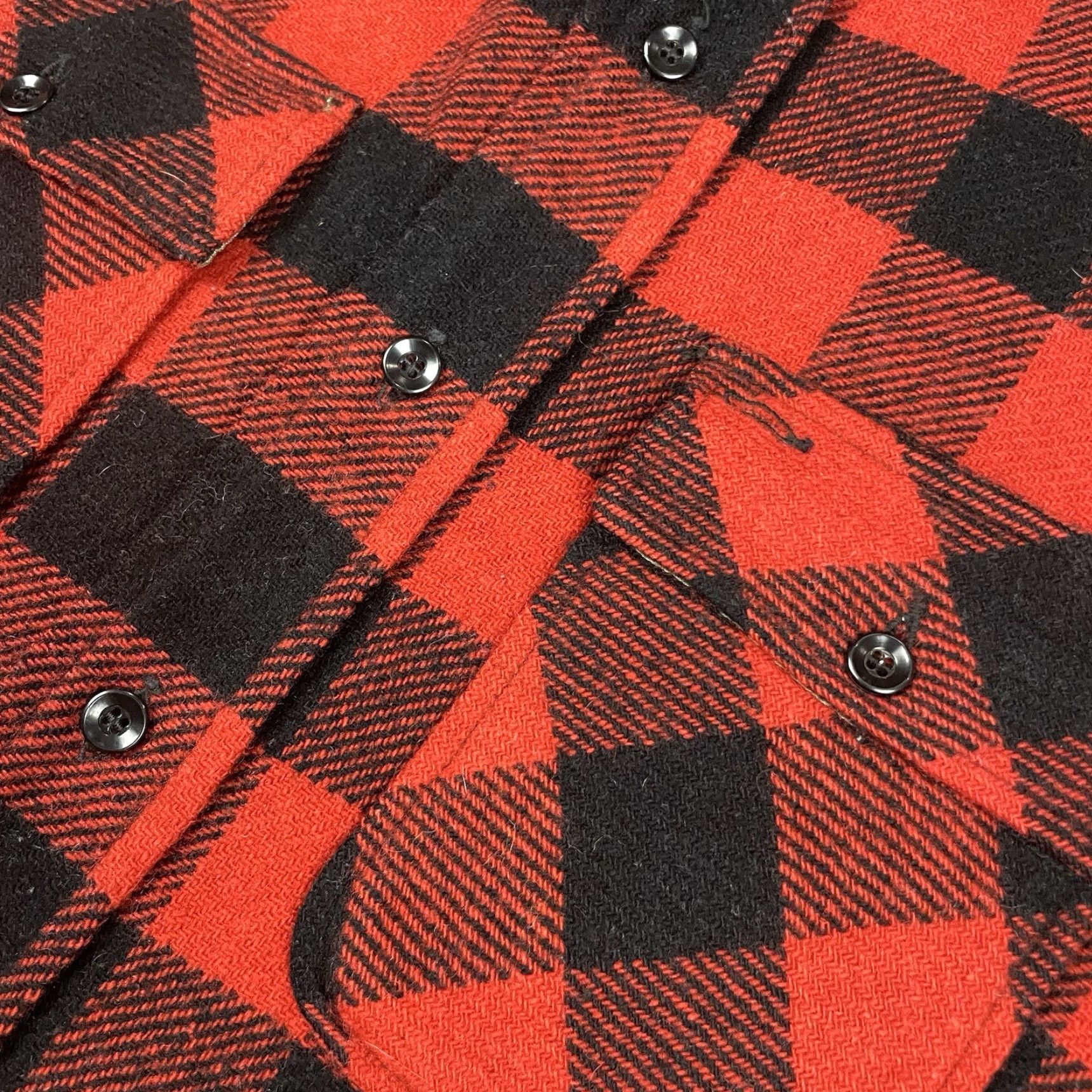 Sears VINTAGE Sears Shirt Men M Red Flannel Button-Up 1960s USA Wool Check Slim Regular M Size US M / EU 48-50 / 2 - 3 Thumbnail